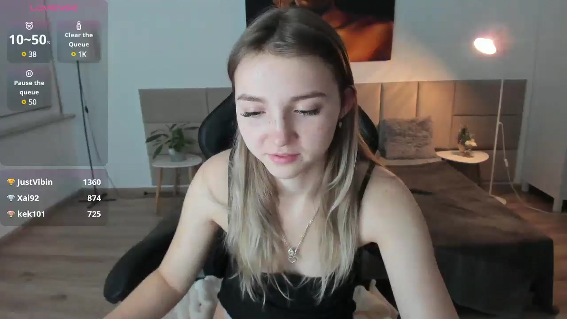 Gallery image thumbnail from Daisyy's myfreecams stream on, 01/29/2025, 17:46 image 18 of 20