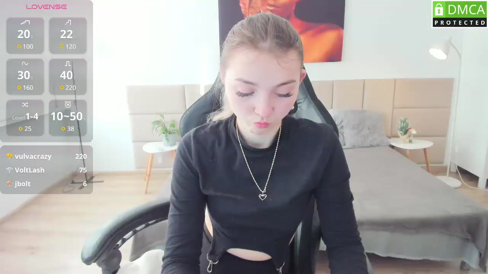 Gallery image thumbnail from Daisyy's myfreecams stream on, 03/03/2025, 15:23 image 15 of 20