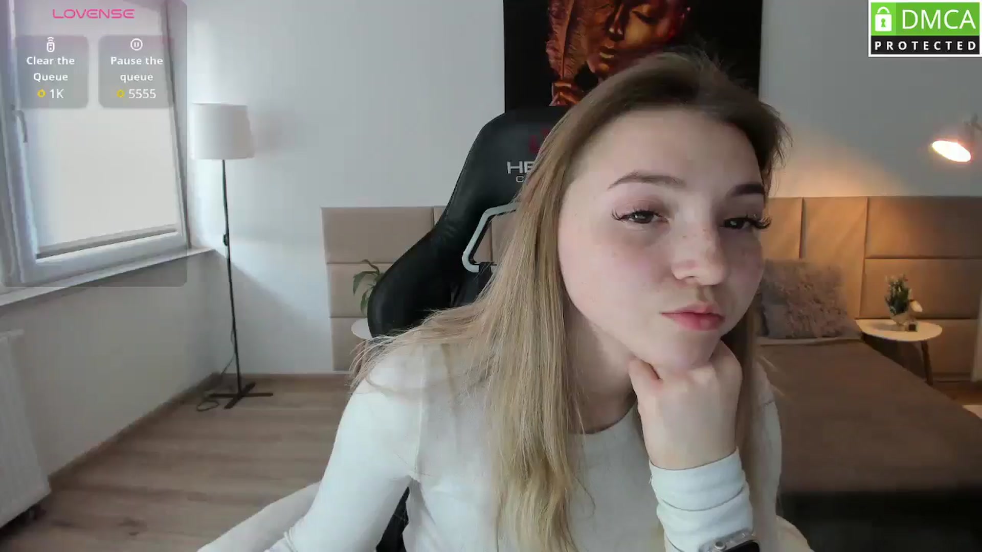 Gallery image thumbnail from Daisyy's myfreecams stream on, 03/05/2025, 17:15 image 3 of 20