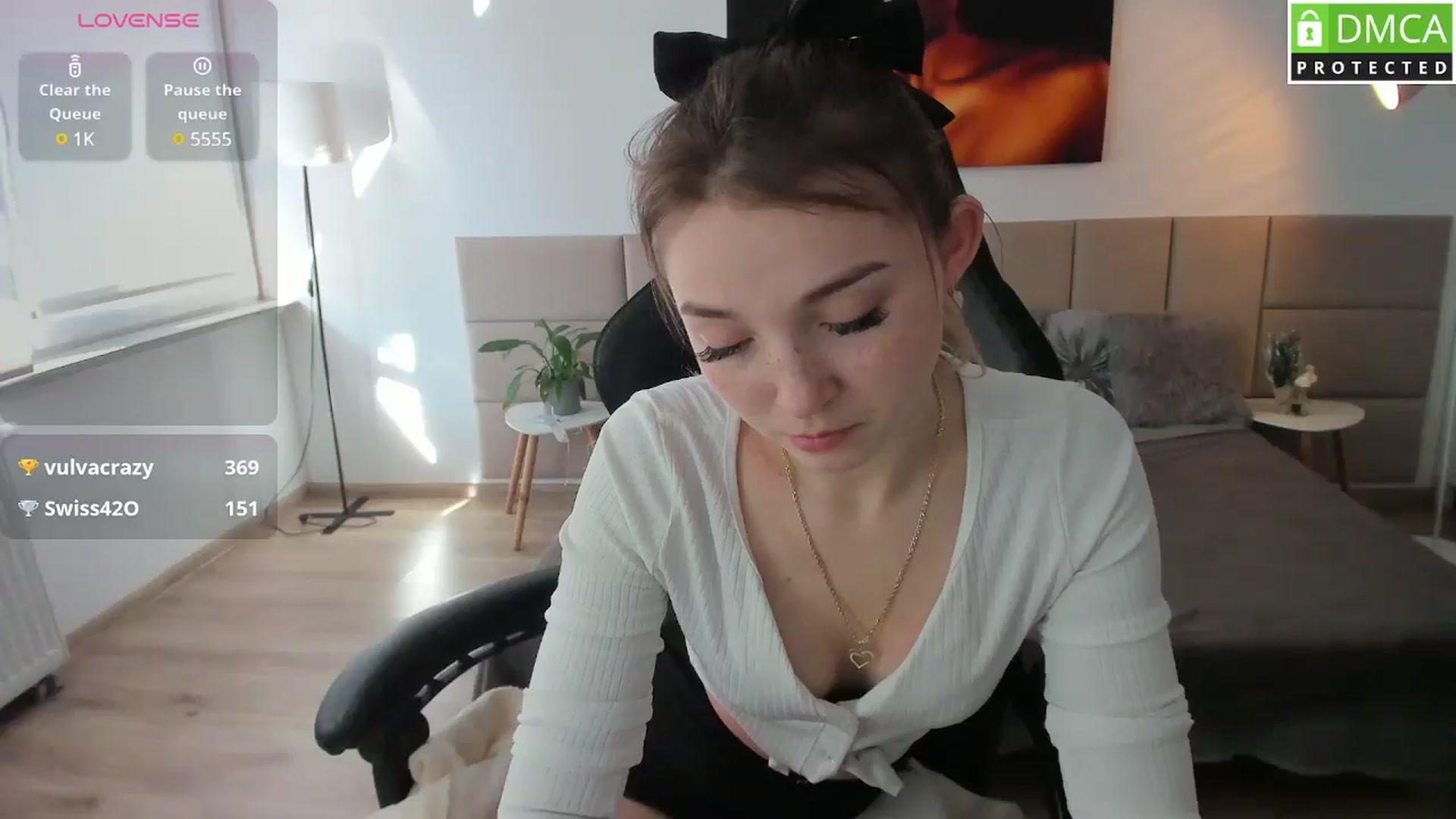 Gallery image thumbnail from Daisyy's myfreecams stream on, 03/06/2025, 14:49 image 8 of 20