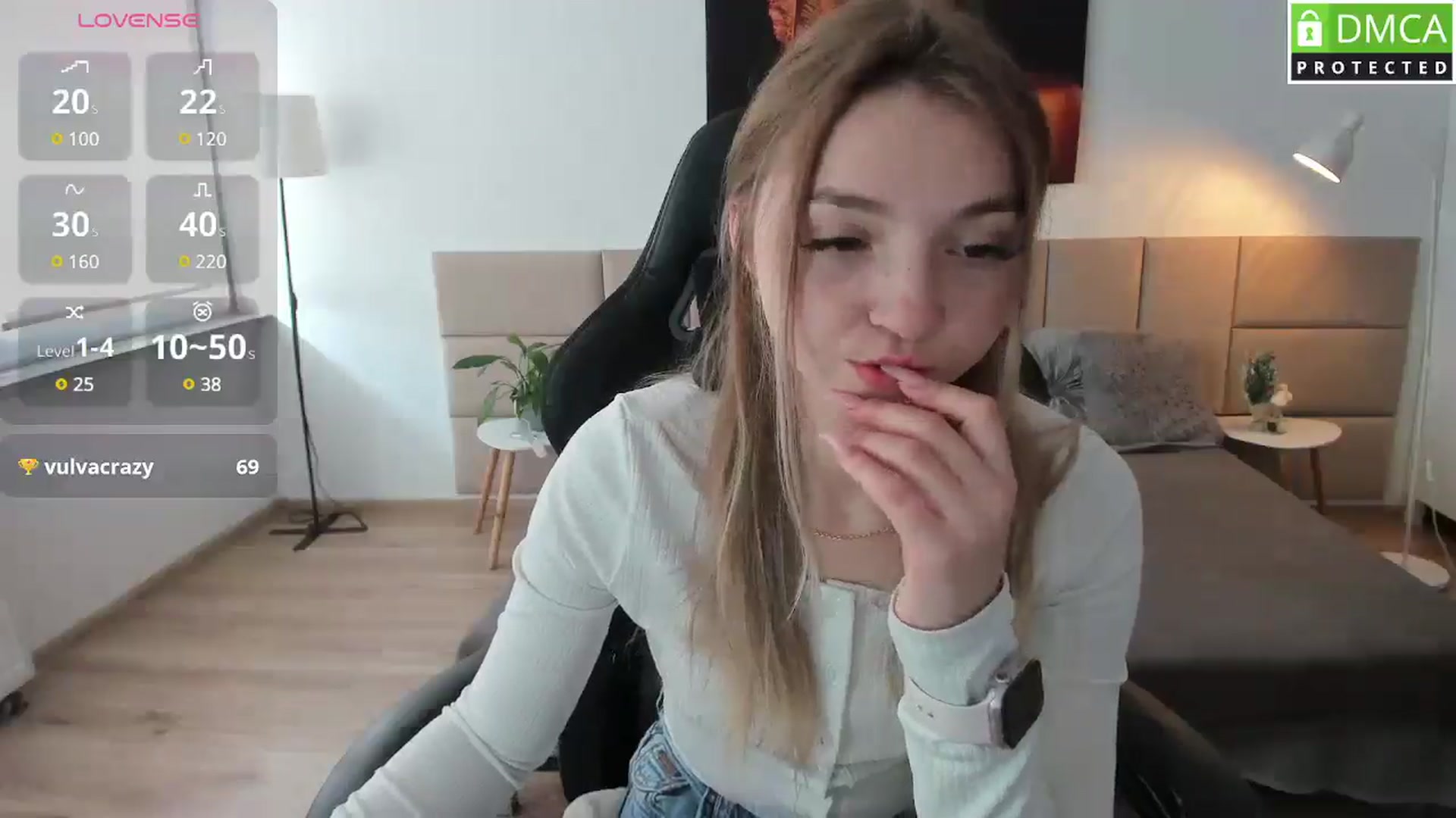 Gallery image thumbnail from Daisyy's myfreecams stream on, 03/07/2025, 14:20 image 2 of 20
