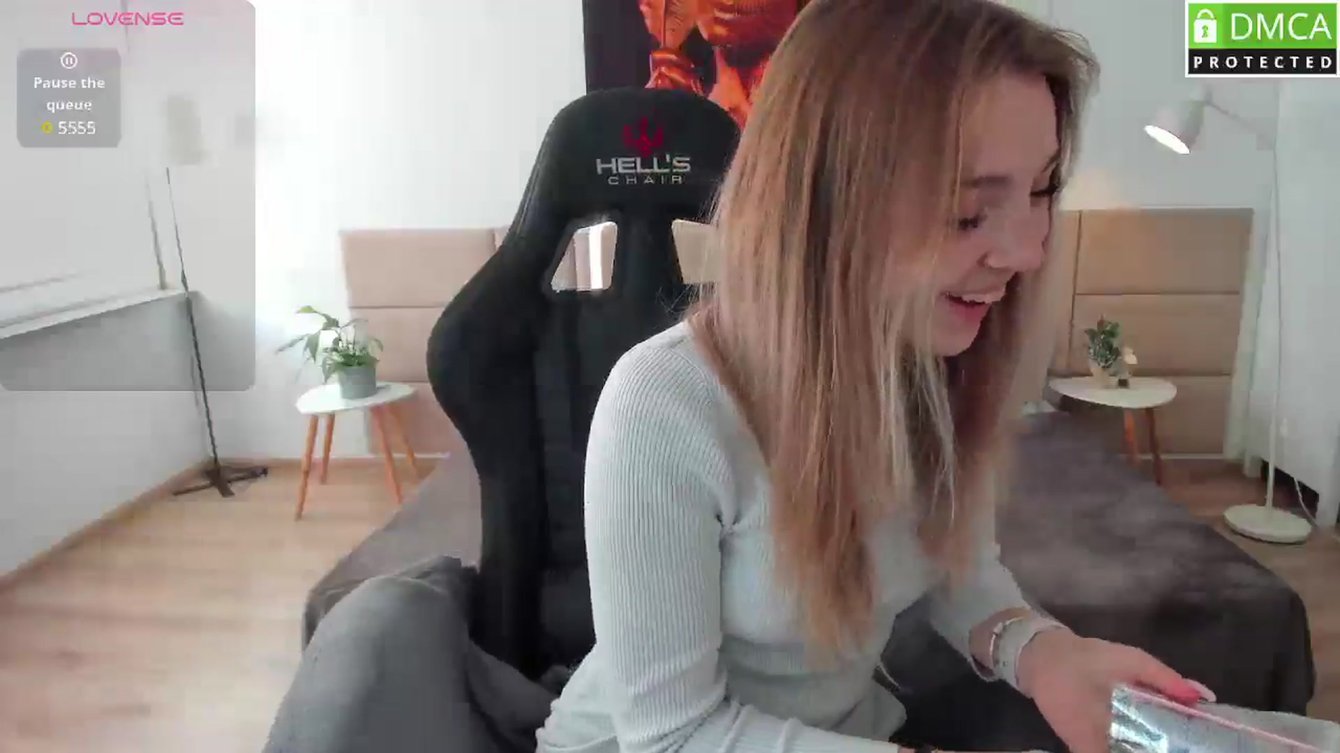Gallery image thumbnail from Daisyy's myfreecams stream on, 03/17/2025, 15:12 image 2 of 20