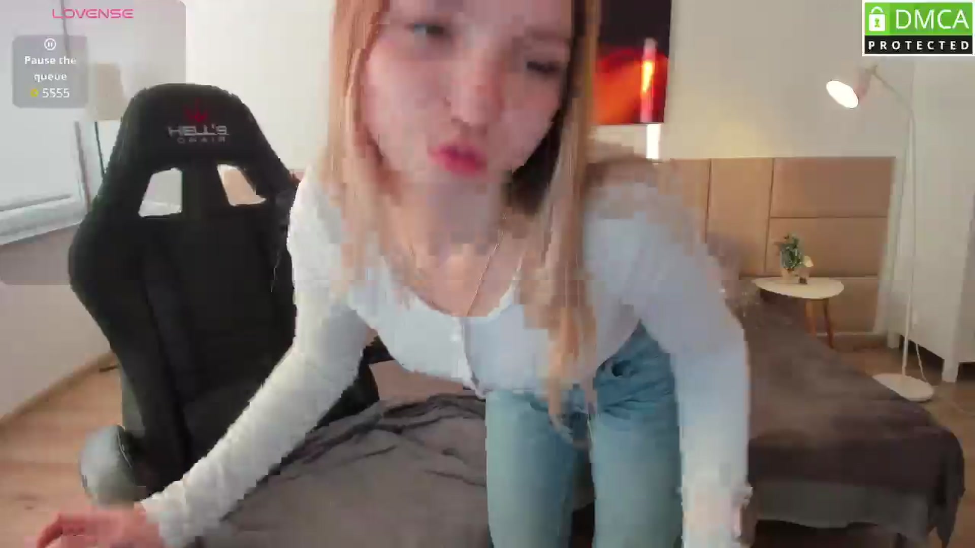 Gallery image thumbnail from Daisyy's myfreecams stream on, 03/19/2025, 16:31 image 11 of 20