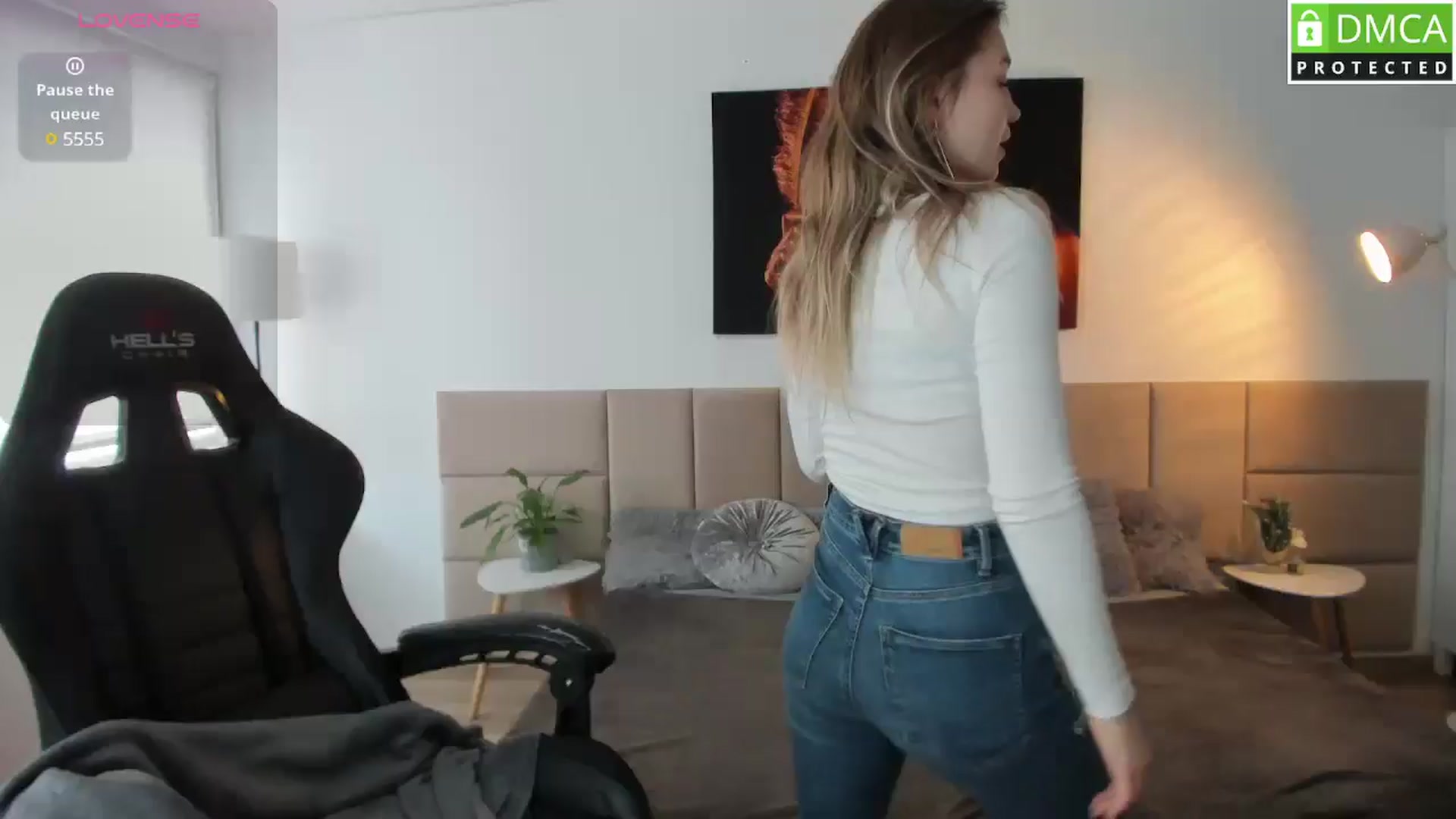 Gallery image thumbnail from Daisyy's myfreecams stream on, 03/24/2025, 15:05 image 1 of 20