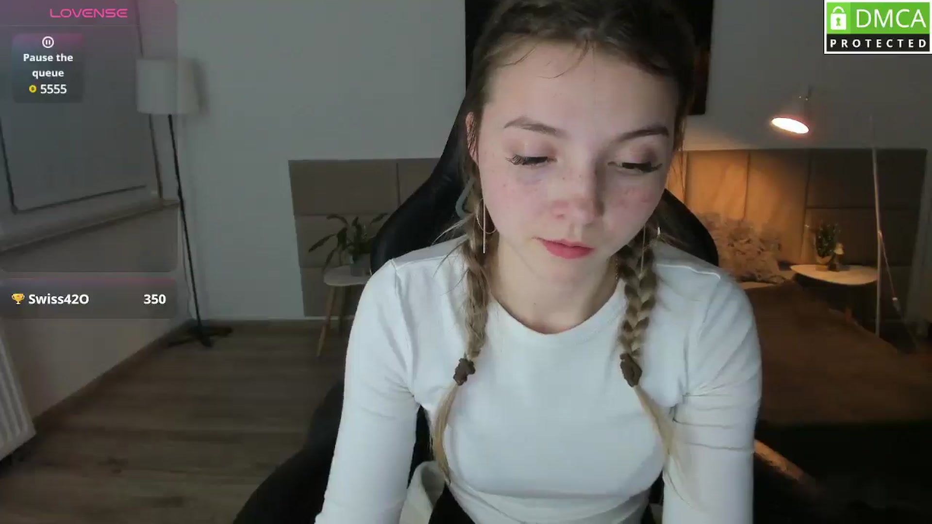 Gallery image thumbnail from Daisyy's myfreecams stream on, 03/25/2025, 17:40 image 12 of 20