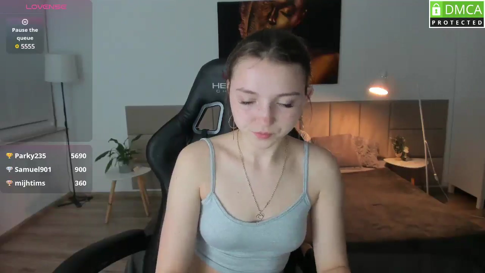 Gallery image thumbnail from Daisyy's myfreecams stream on, 03/26/2025, 21:06 image 3 of 20