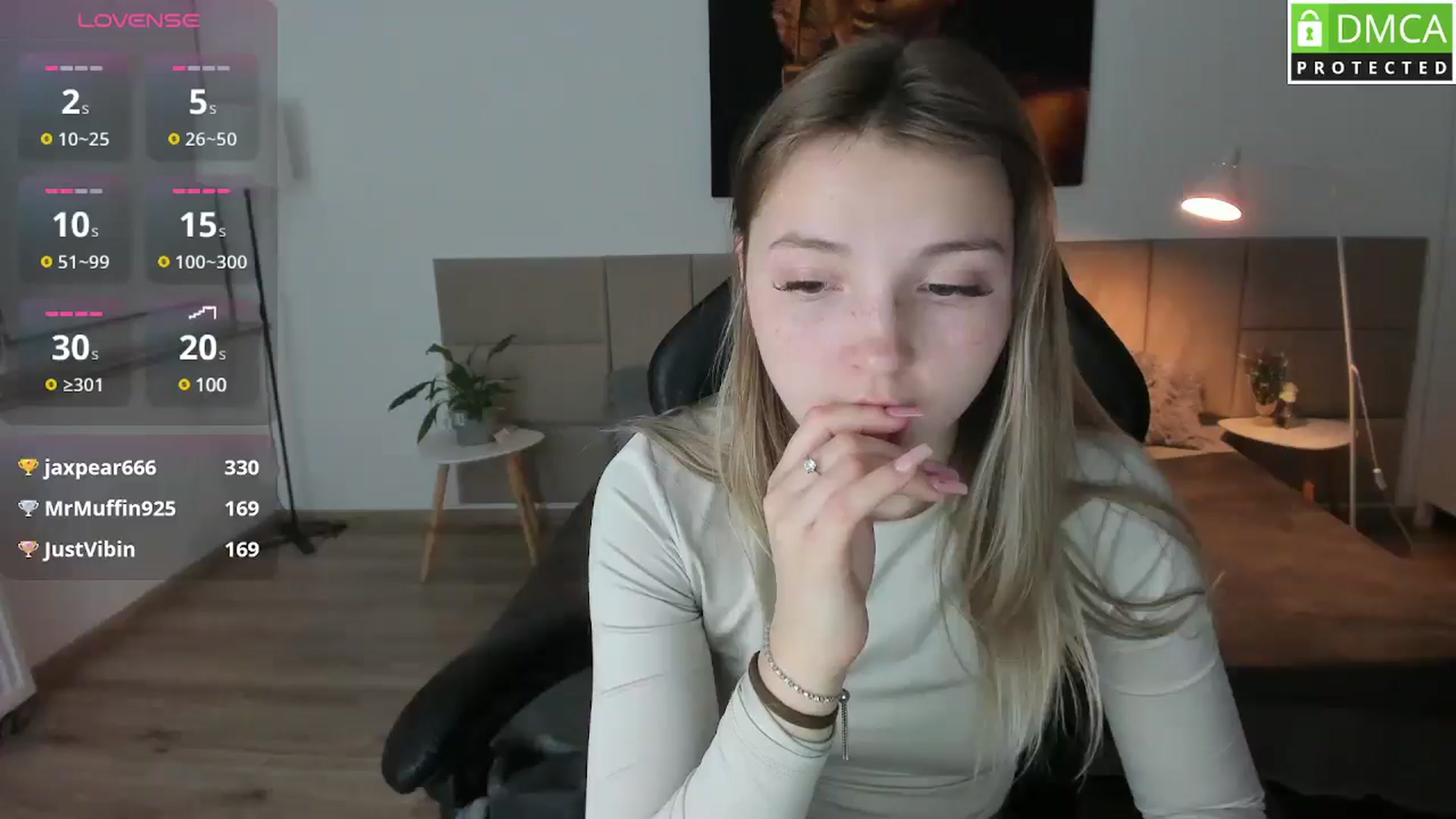 Gallery image thumbnail from Daisyy's myfreecams stream on, 03/27/2025, 18:45 image 20 of 20