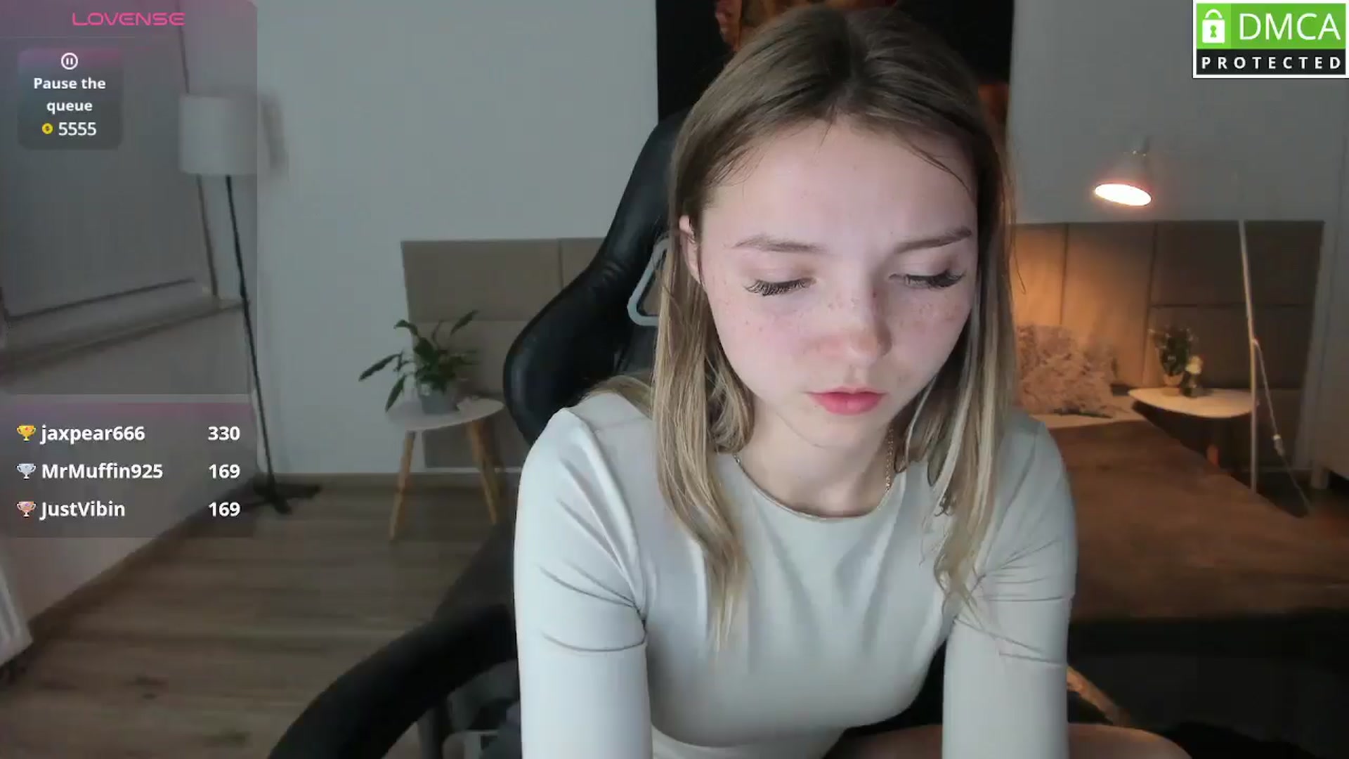 Gallery image thumbnail from Daisyy's myfreecams stream on, 03/27/2025, 19:47 image 10 of 20