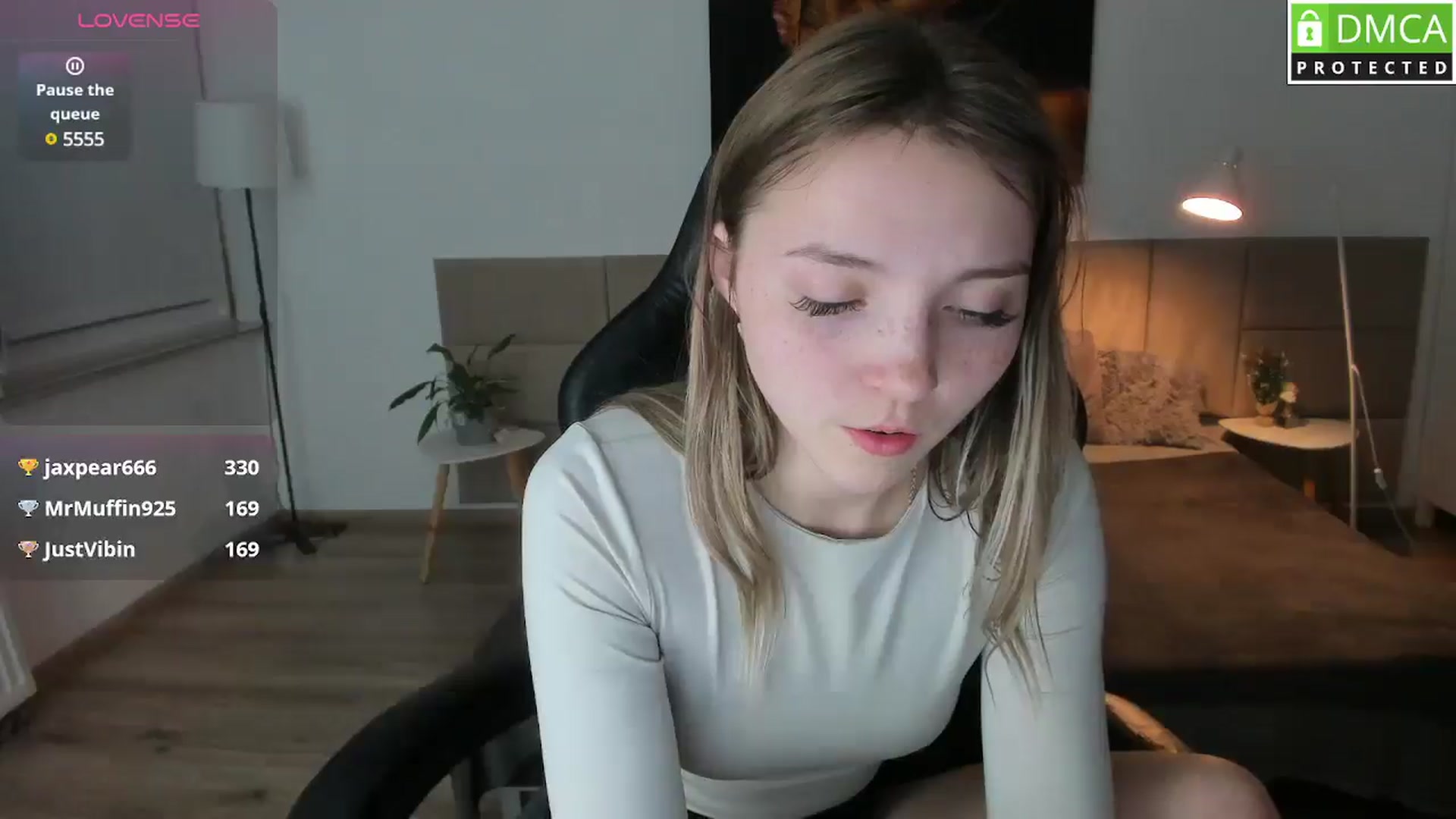 Gallery image thumbnail from Daisyy's myfreecams stream on, 03/27/2025, 19:47 image 12 of 20