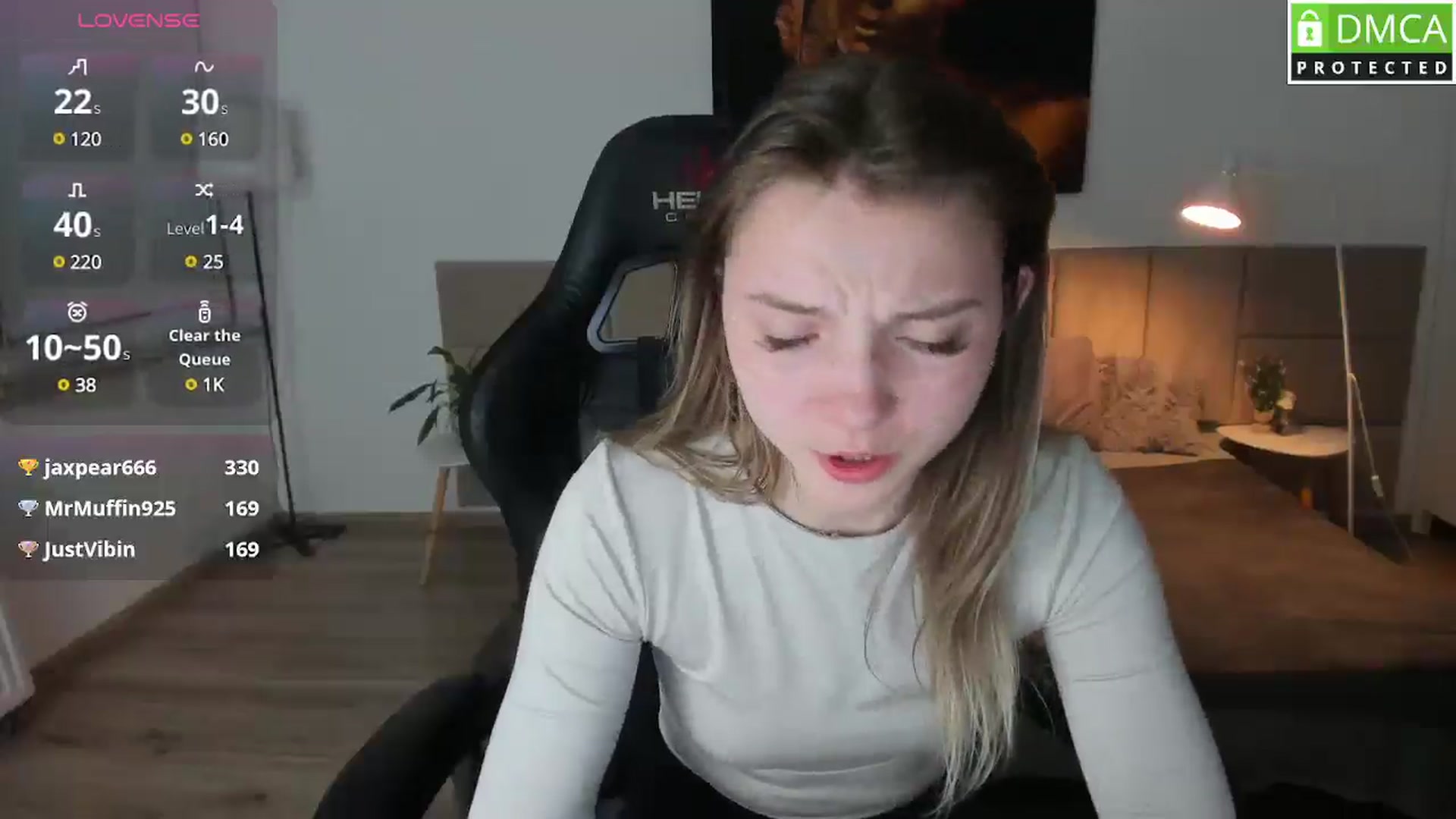 Gallery image thumbnail from Daisyy's myfreecams stream on, 03/27/2025, 21:11 image 17 of 20