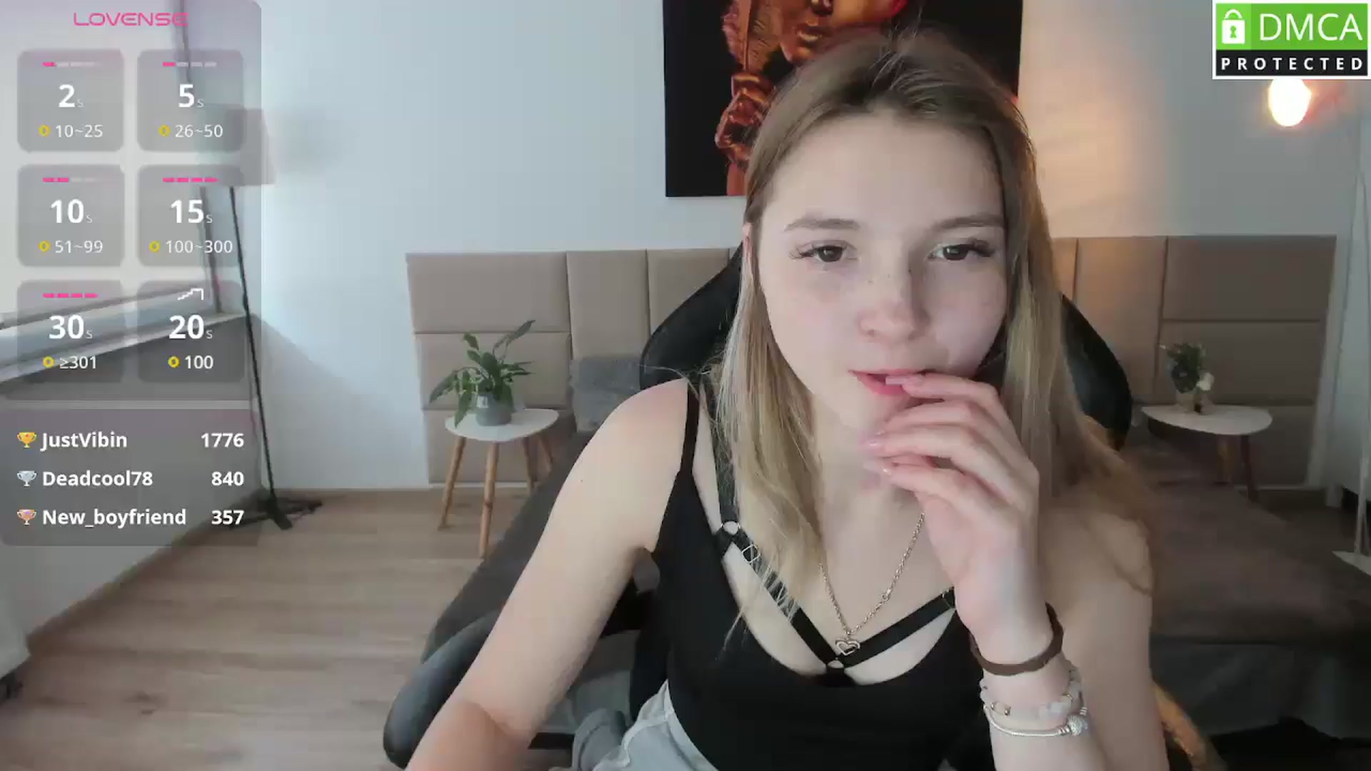 Gallery image thumbnail from Daisyy's myfreecams stream on, 03/29/2025, 15:02 image 4 of 20