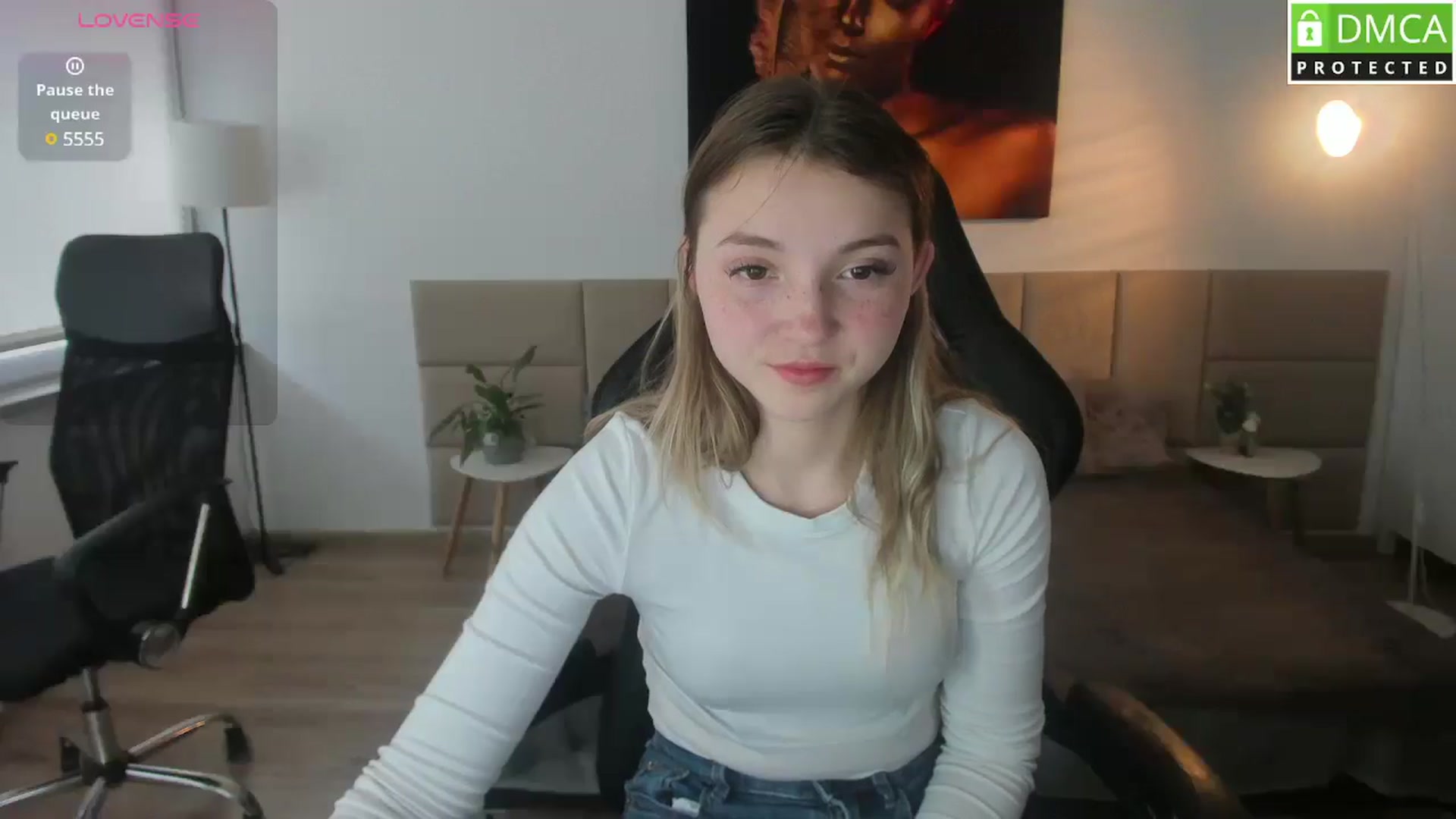 Gallery image thumbnail from Daisyy's myfreecams stream on, 03/31/2025, 13:45 image 4 of 20
