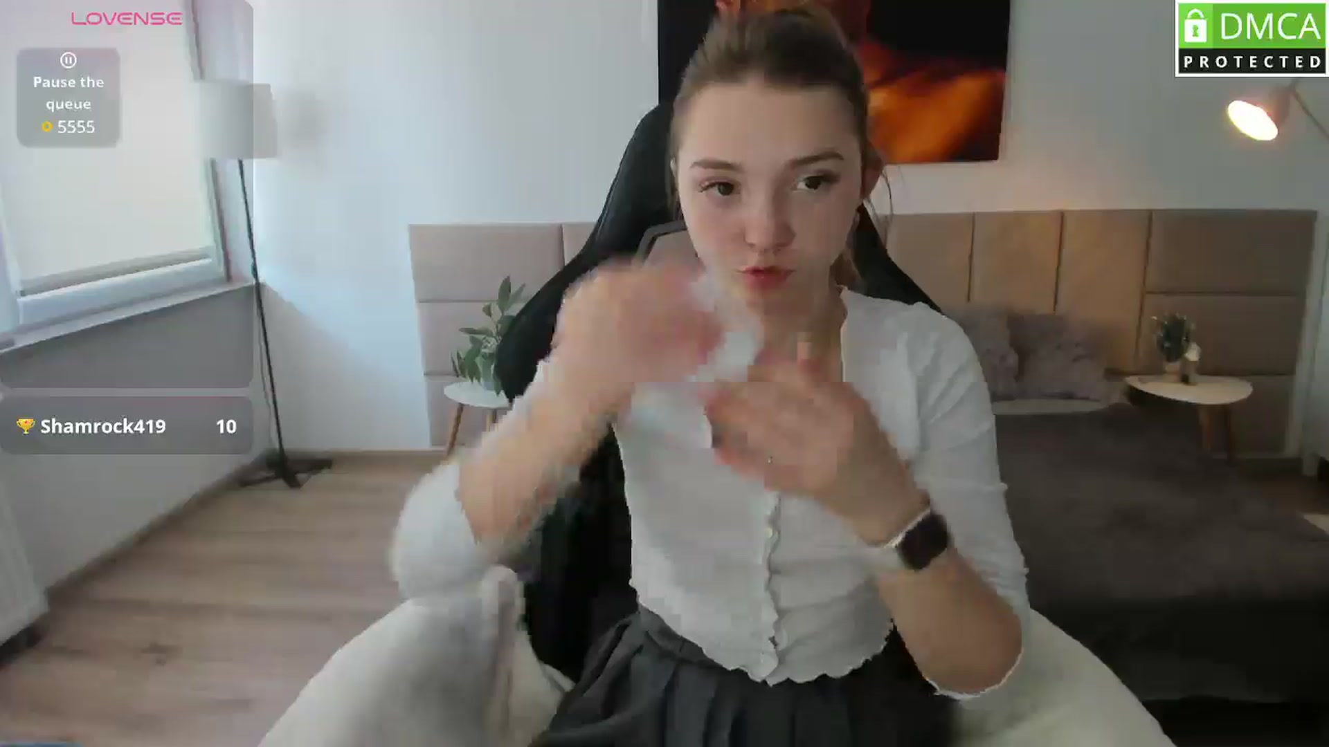Gallery image thumbnail from Daisyy's myfreecams stream on, 04/03/2025, 13:35 image 4 of 20