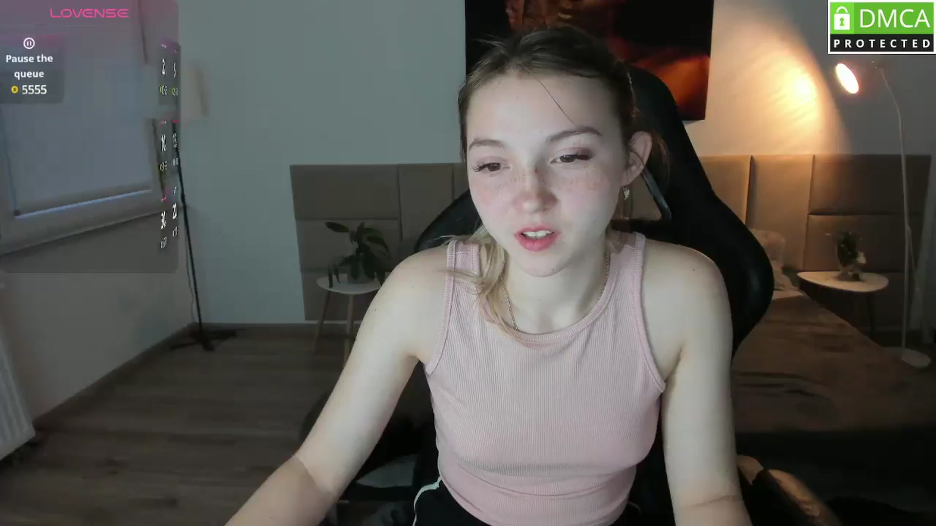 Gallery image thumbnail from Daisyy's myfreecams stream on, 04/05/2025, 17:21 image 18 of 20