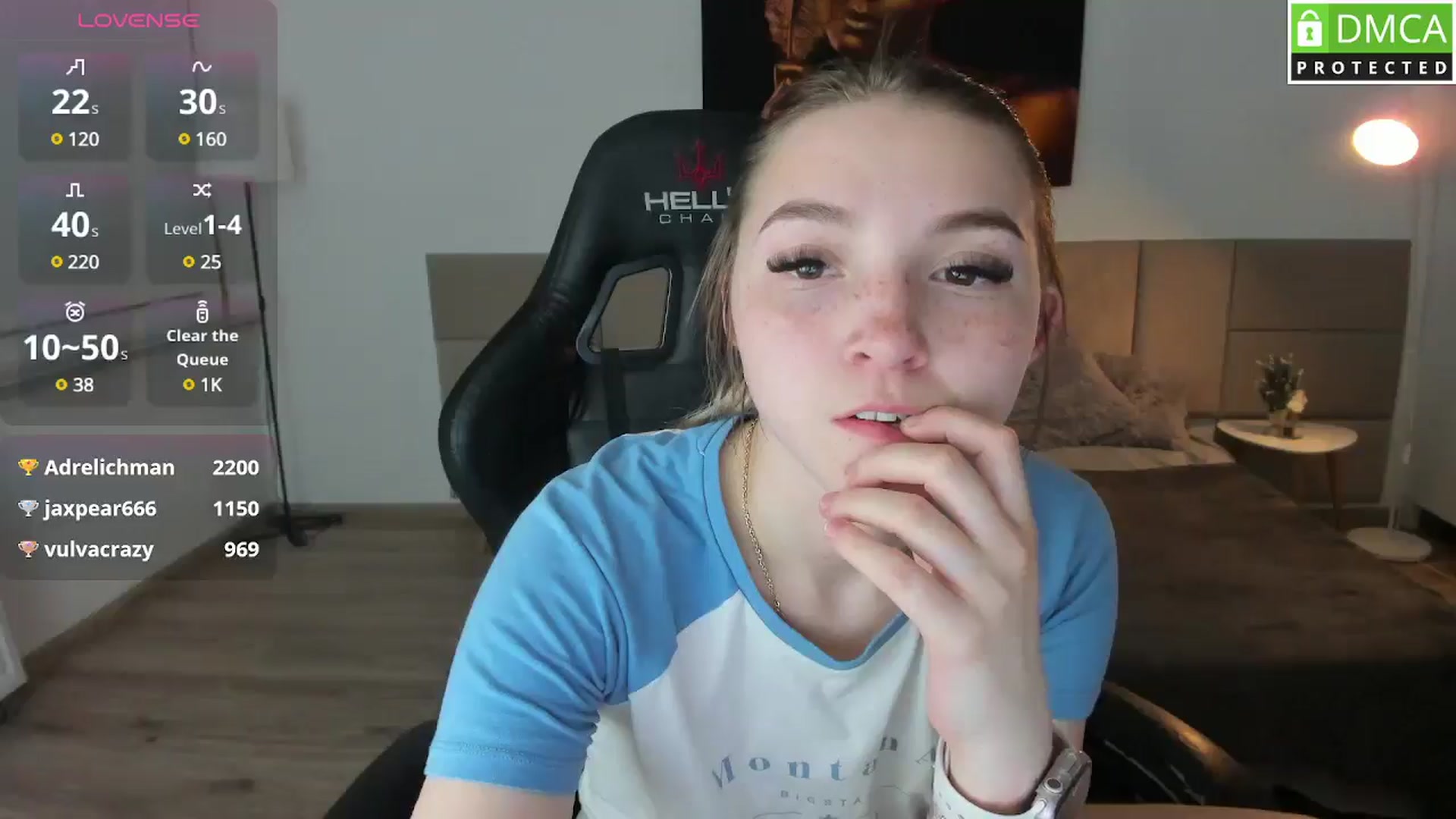 Gallery image thumbnail from Daisyy's myfreecams stream on, 04/10/2025, 22:07 image 4 of 20