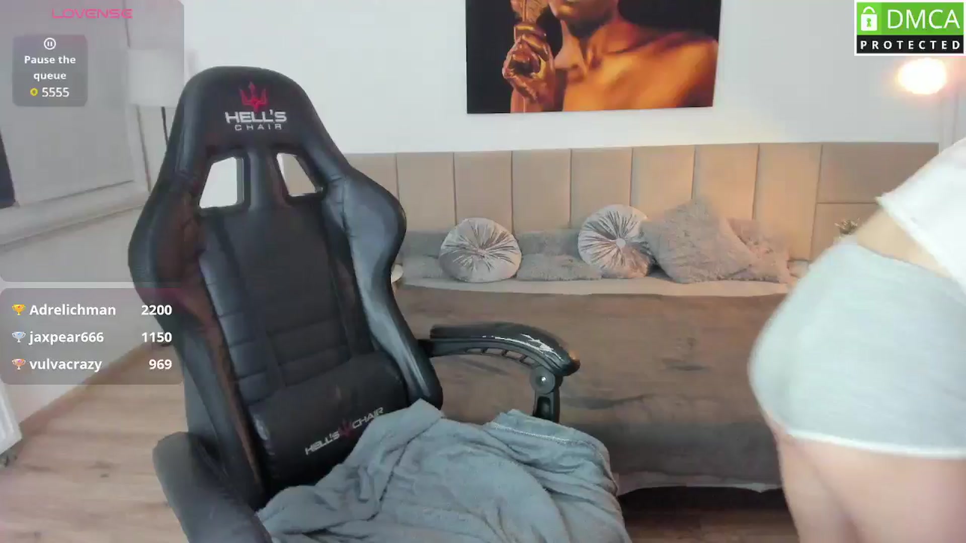 Gallery image thumbnail from Daisyy's myfreecams stream on, 04/10/2025, 22:07 image 17 of 20