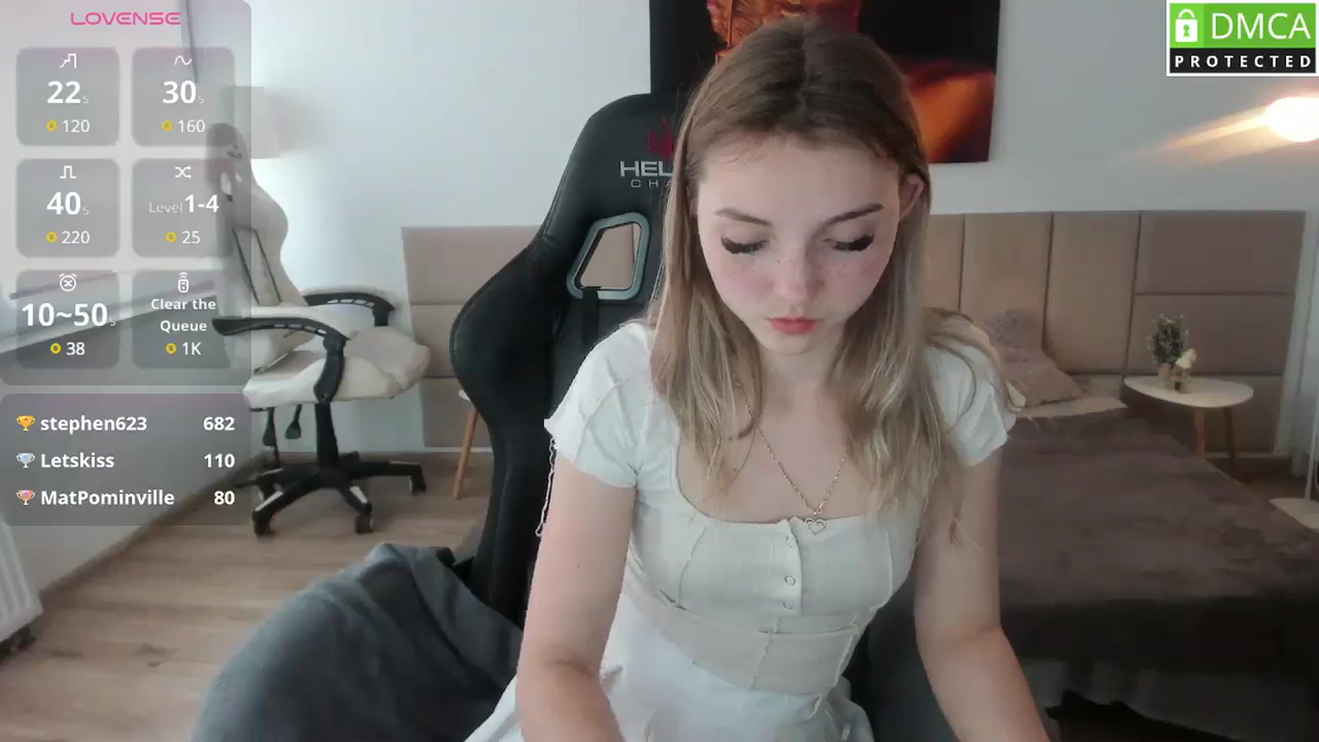 Gallery image thumbnail from Daisyy's myfreecams stream on, 04/15/2025, 14:46 image 6 of 20