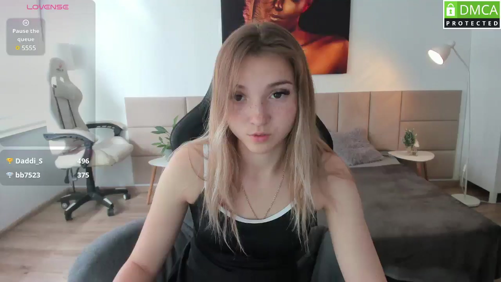 Gallery image thumbnail from Daisyy's myfreecams stream on, 04/17/2025, 13:58 image 6 of 20