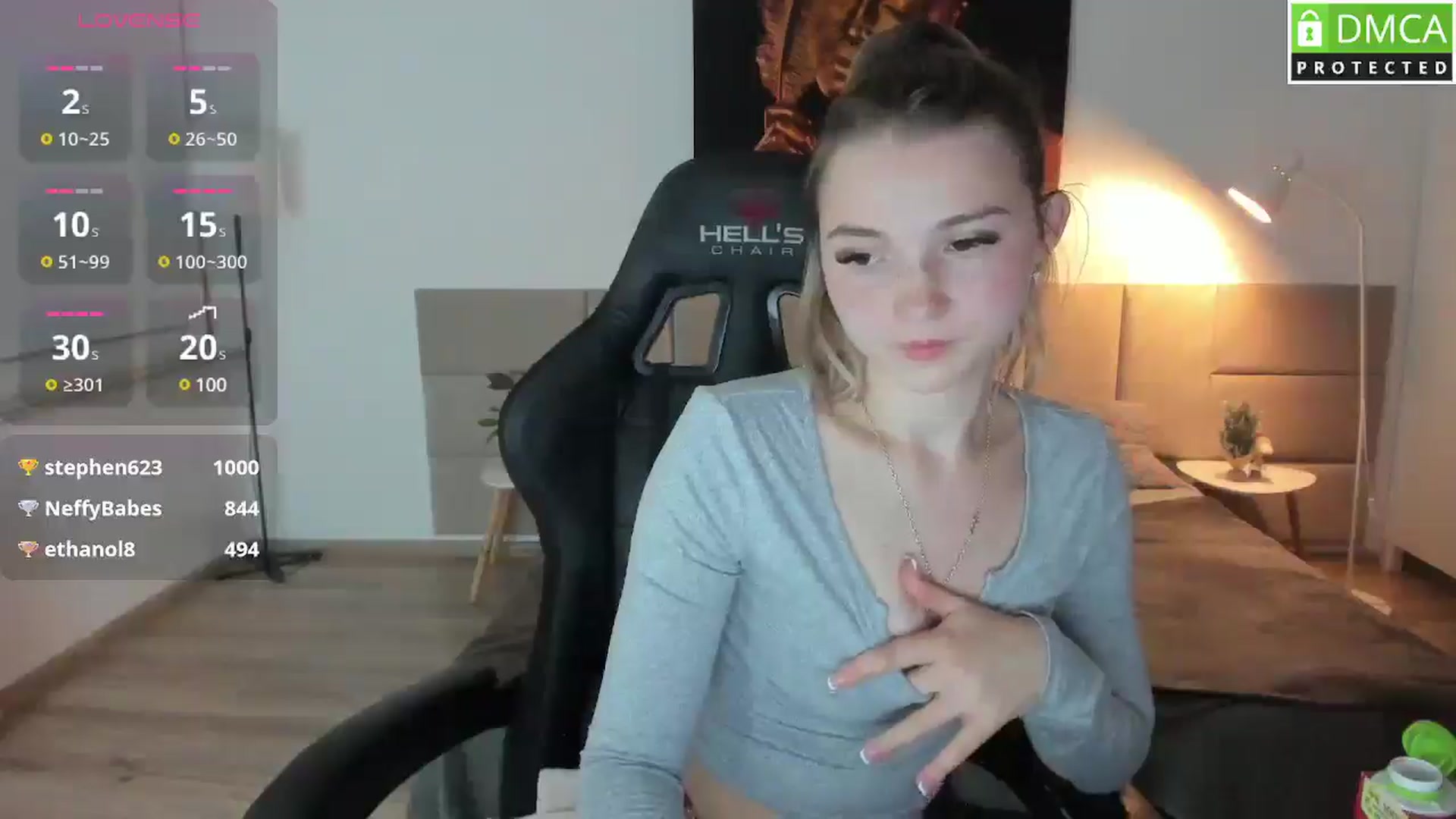 Gallery image thumbnail from Daisyy's myfreecams stream on, 04/26/2025, 20:25 image 16 of 20
