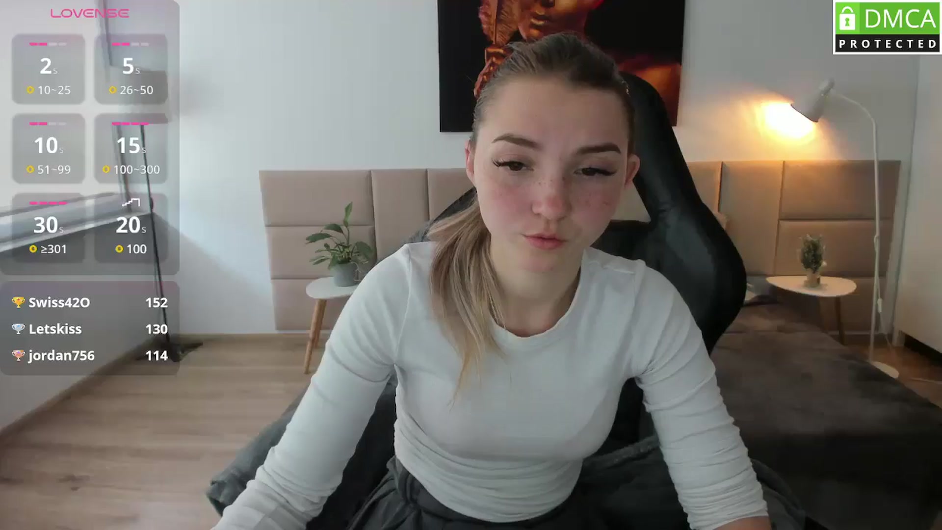 Gallery image thumbnail from Daisyy's myfreecams stream on, 05/06/2025, 14:00 image 10 of 20