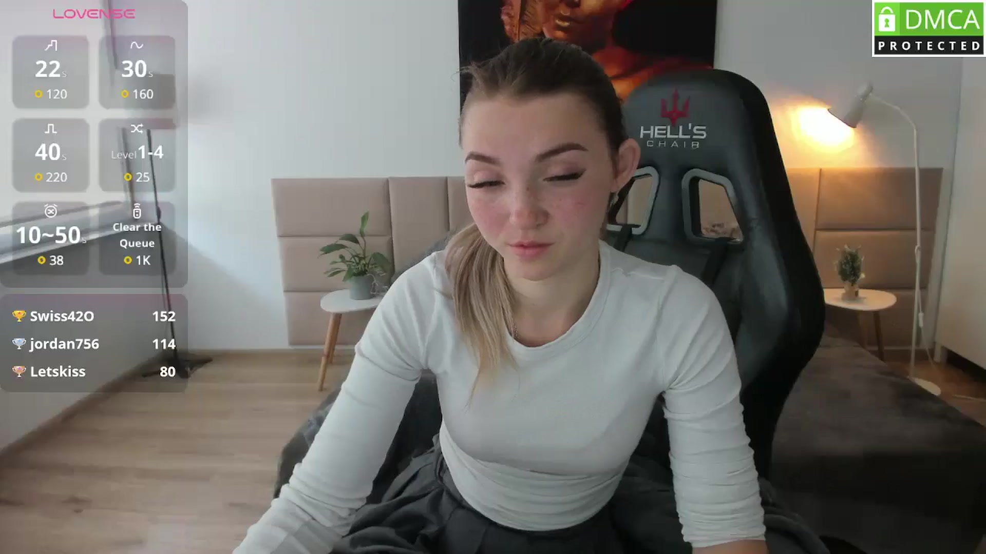 Gallery image thumbnail from Daisyy's myfreecams stream on, 05/06/2025, 14:00 image 7 of 20