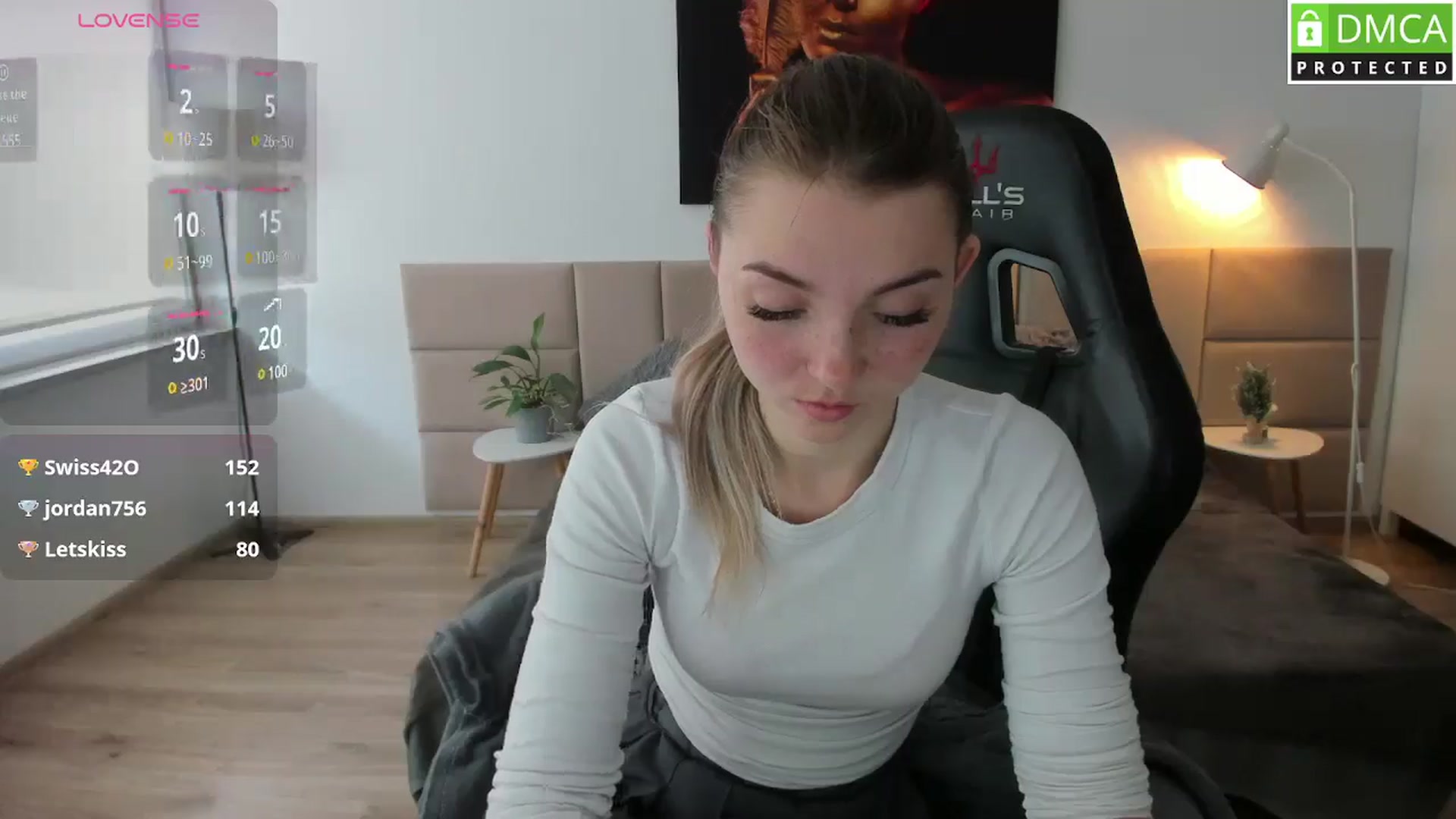 Gallery image thumbnail from Daisyy's myfreecams stream on, 05/06/2025, 14:00 image 5 of 20