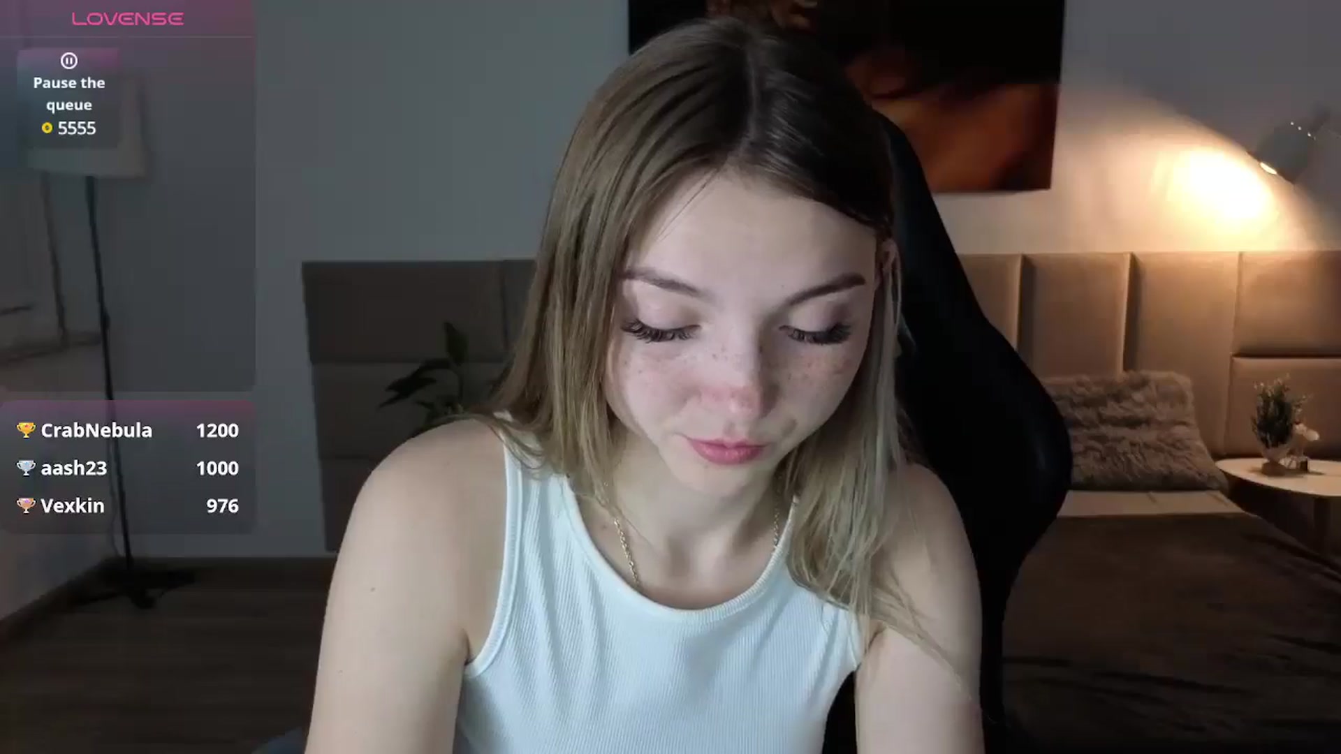 Gallery image thumbnail from Daisyy's myfreecams stream on, 05/09/2025, 20:55 image 17 of 20