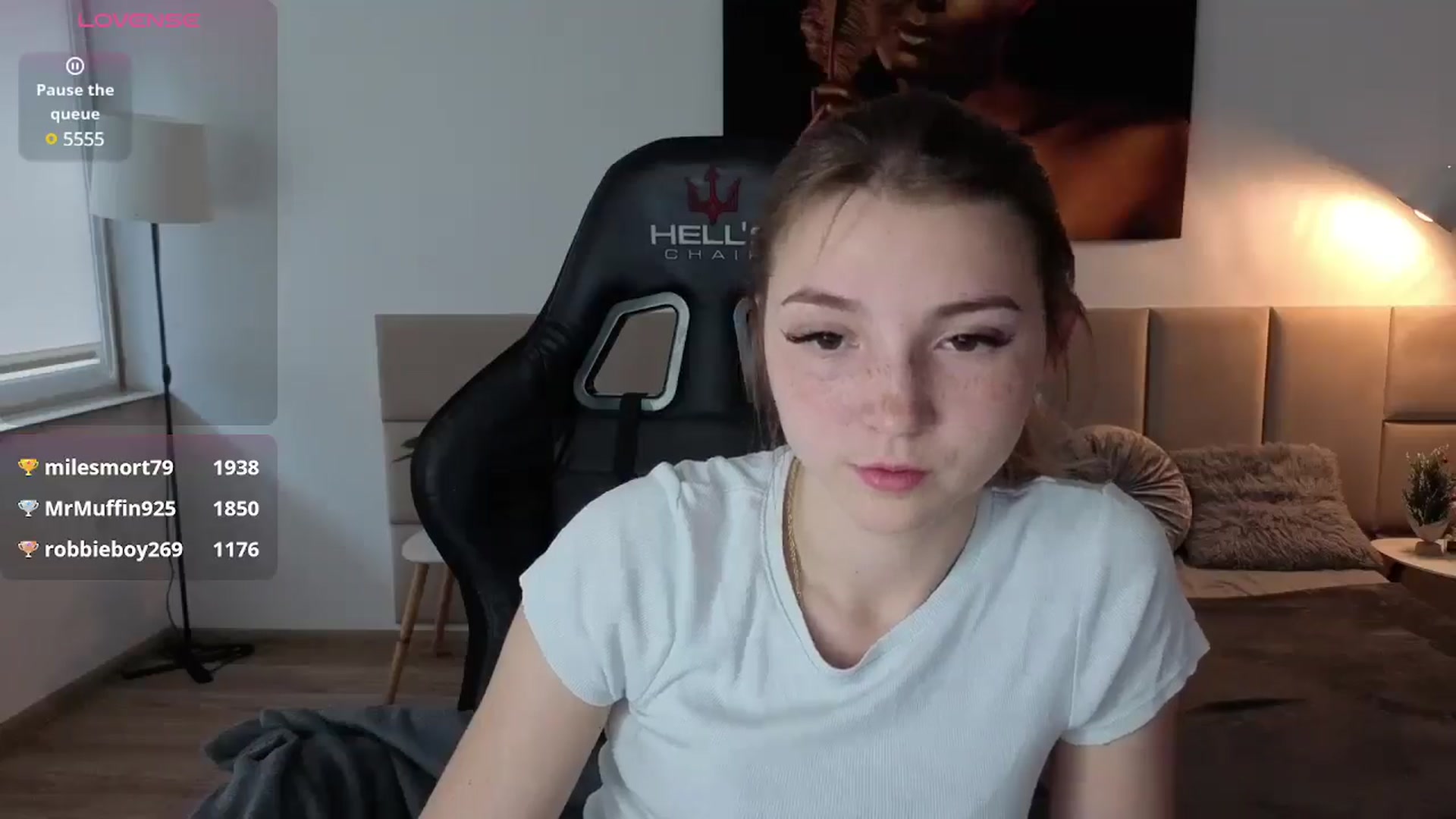 Gallery image thumbnail from Daisyy's myfreecams stream on, 05/10/2025, 17:09 image 4 of 20