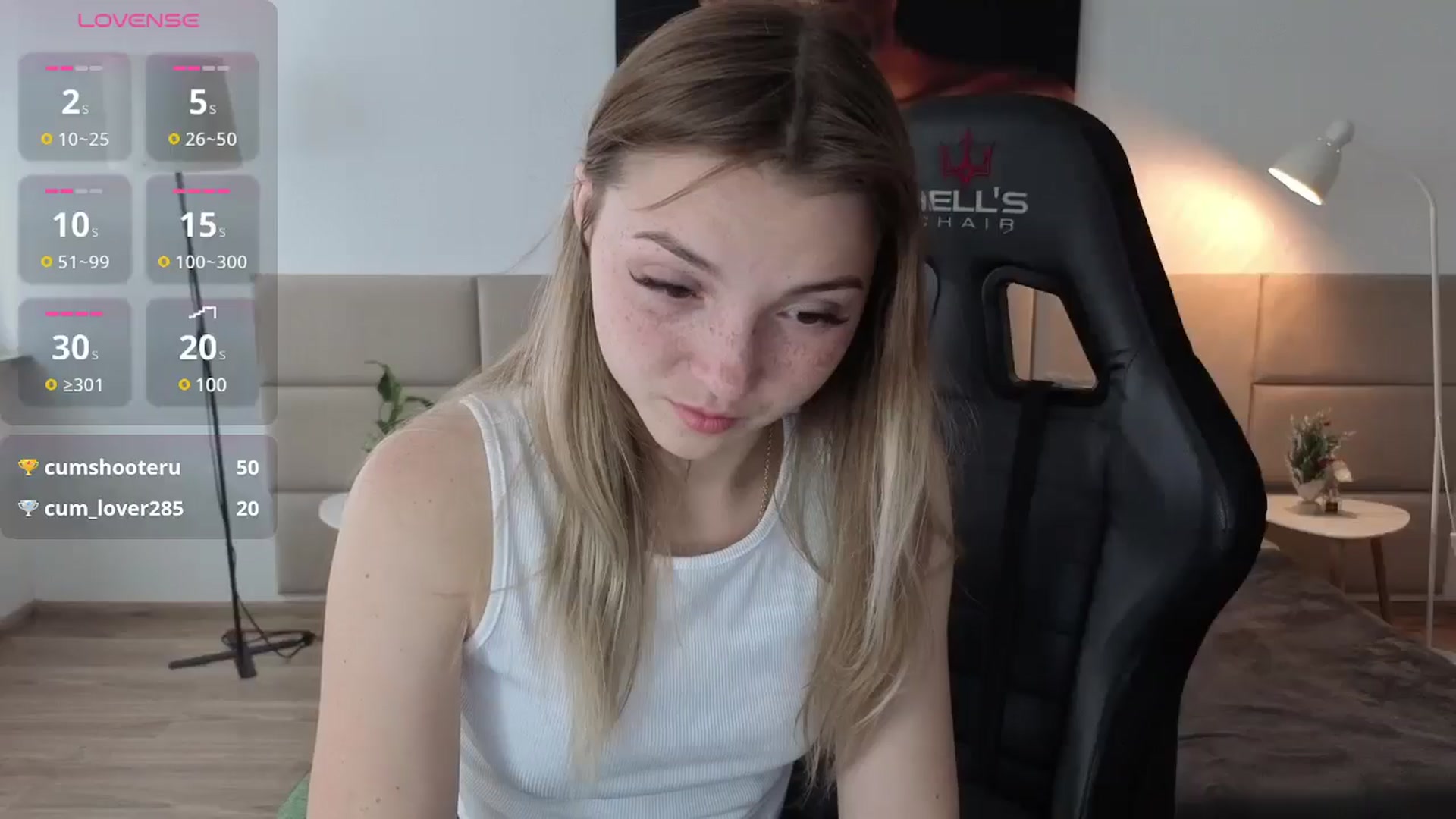 Gallery image thumbnail from Daisyy's myfreecams stream on, 05/14/2025, 15:45 image 16 of 20