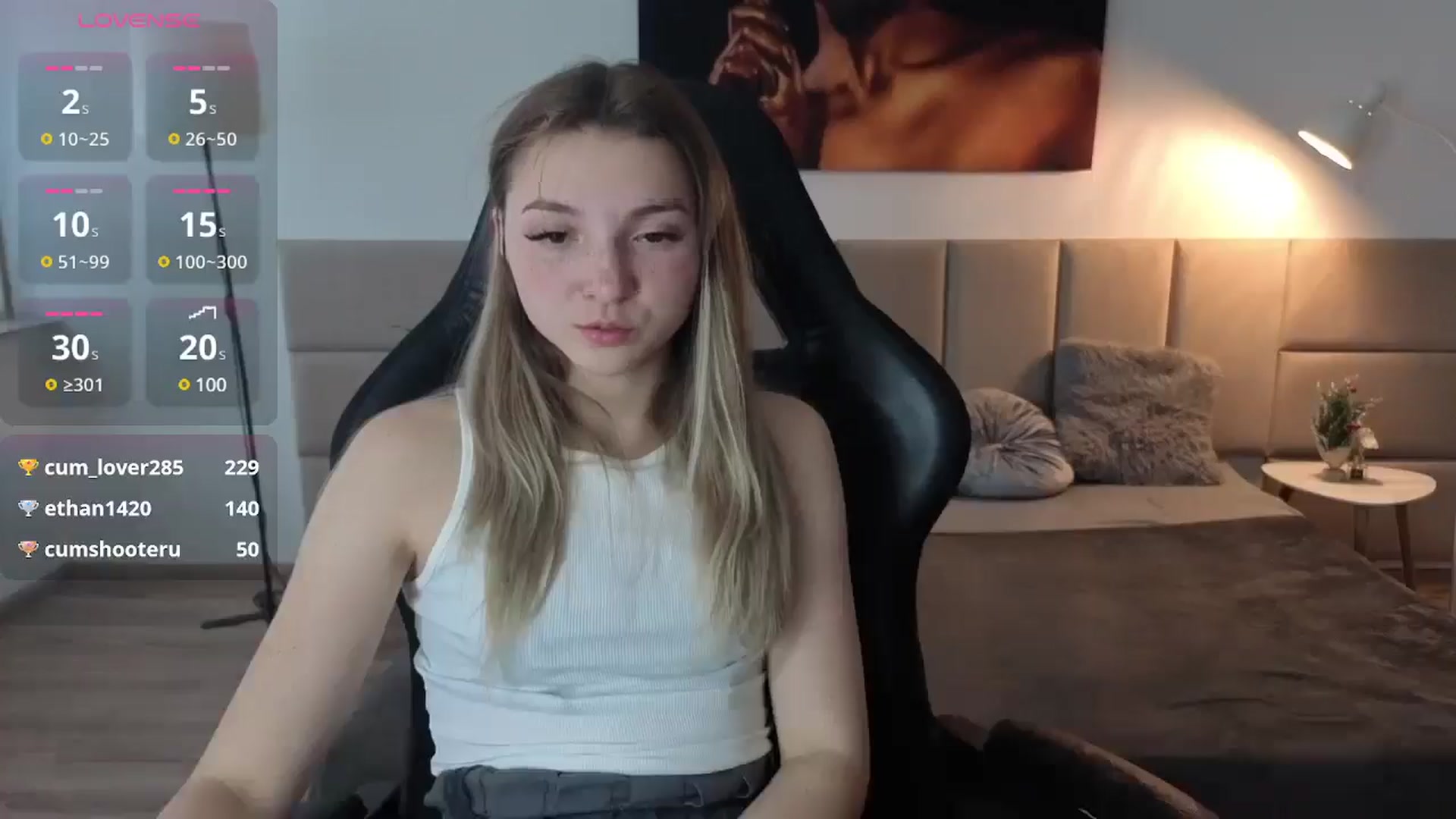 Gallery image thumbnail from Daisyy's myfreecams stream on, 05/14/2025, 17:17 image 11 of 20