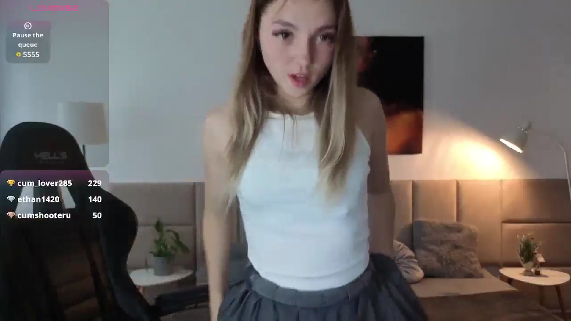 Gallery image thumbnail from Daisyy's myfreecams stream on, 05/14/2025, 17:17 image 4 of 20