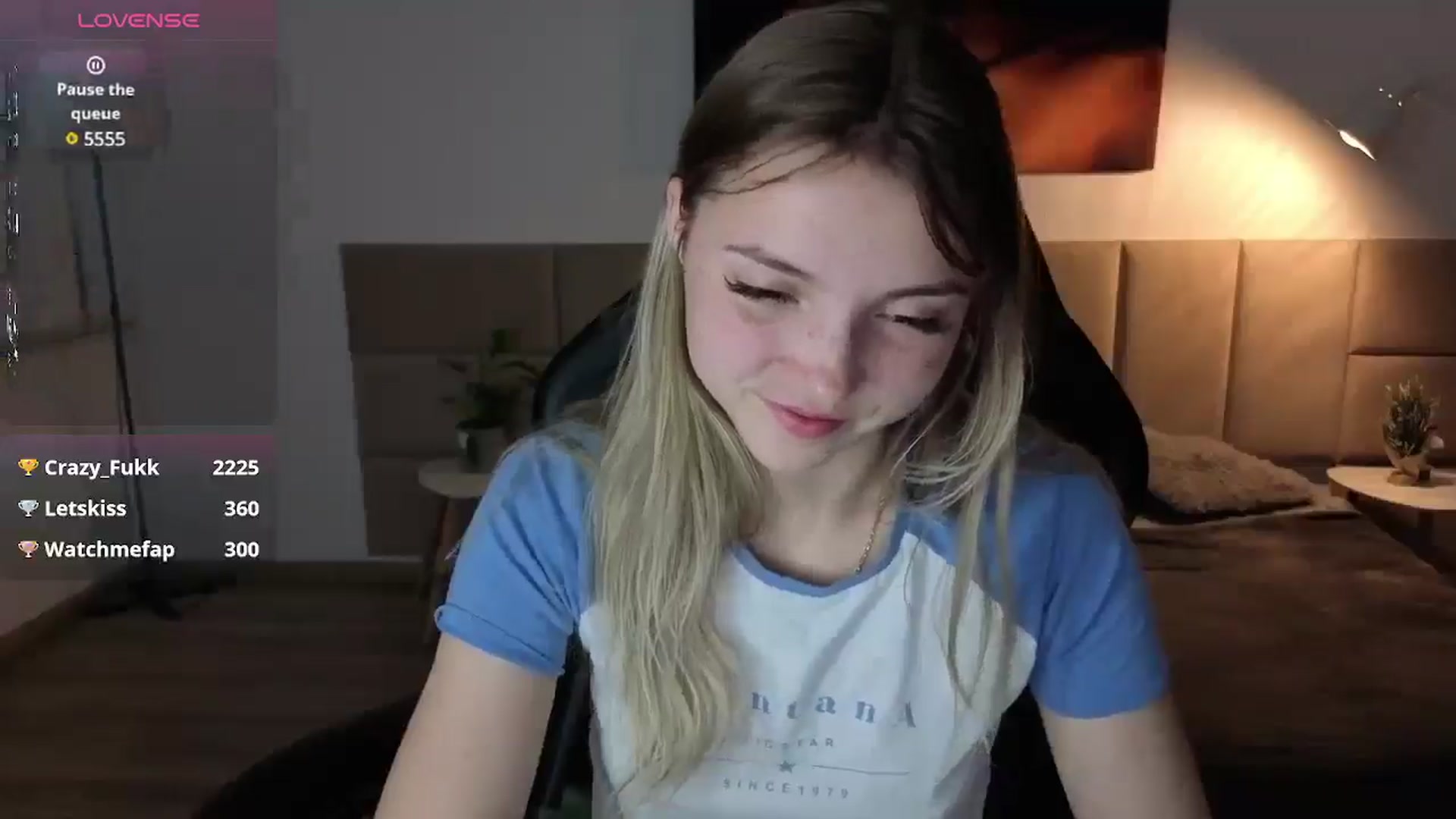 Gallery image thumbnail from Daisyy's myfreecams stream on, 05/16/2025, 19:02 image 16 of 20
