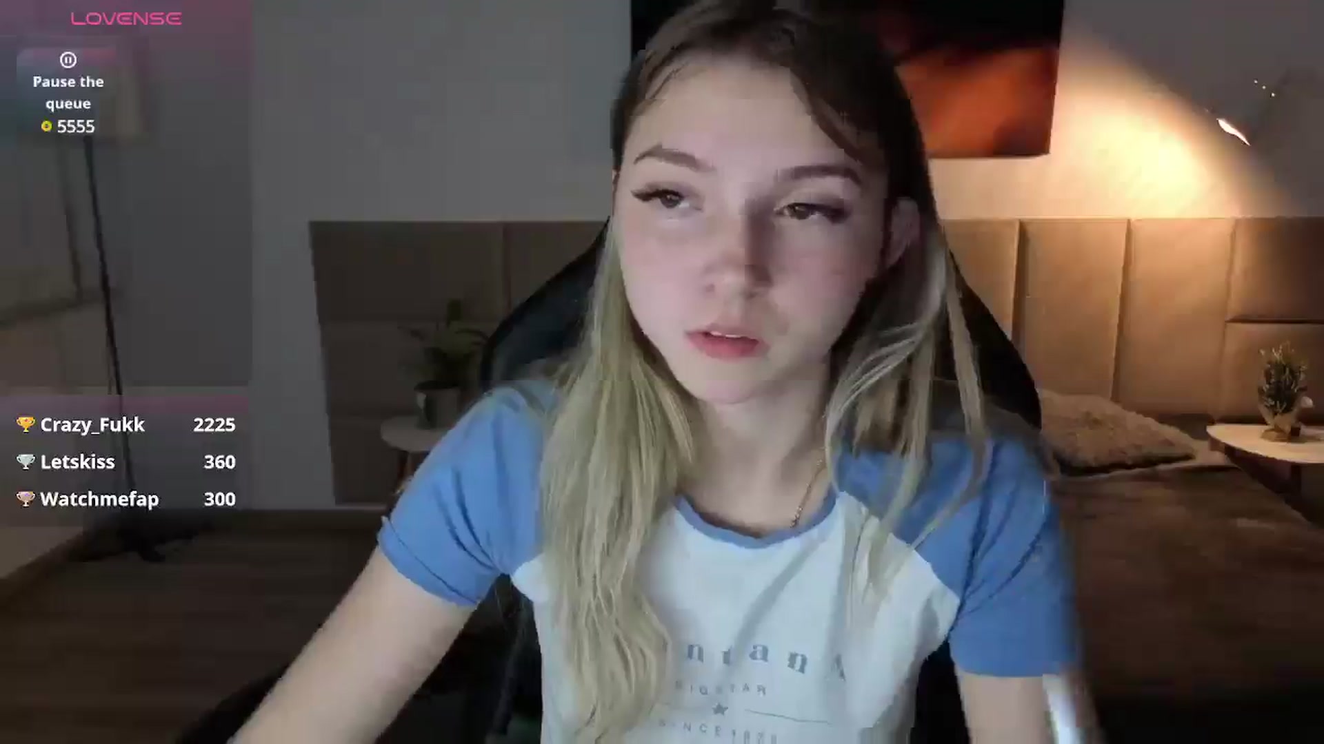 Gallery image thumbnail from Daisyy's myfreecams stream on, 05/16/2025, 19:02 image 15 of 20