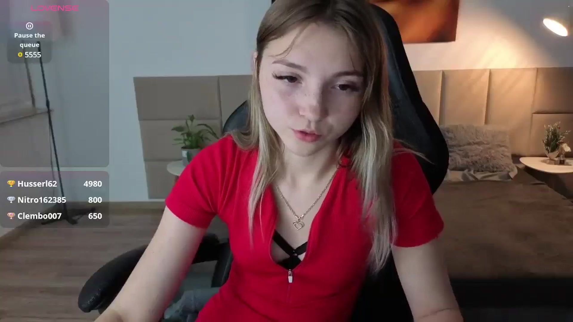 Gallery image thumbnail from Daisyy's myfreecams stream on, 05/19/2025, 19:46 image 16 of 20