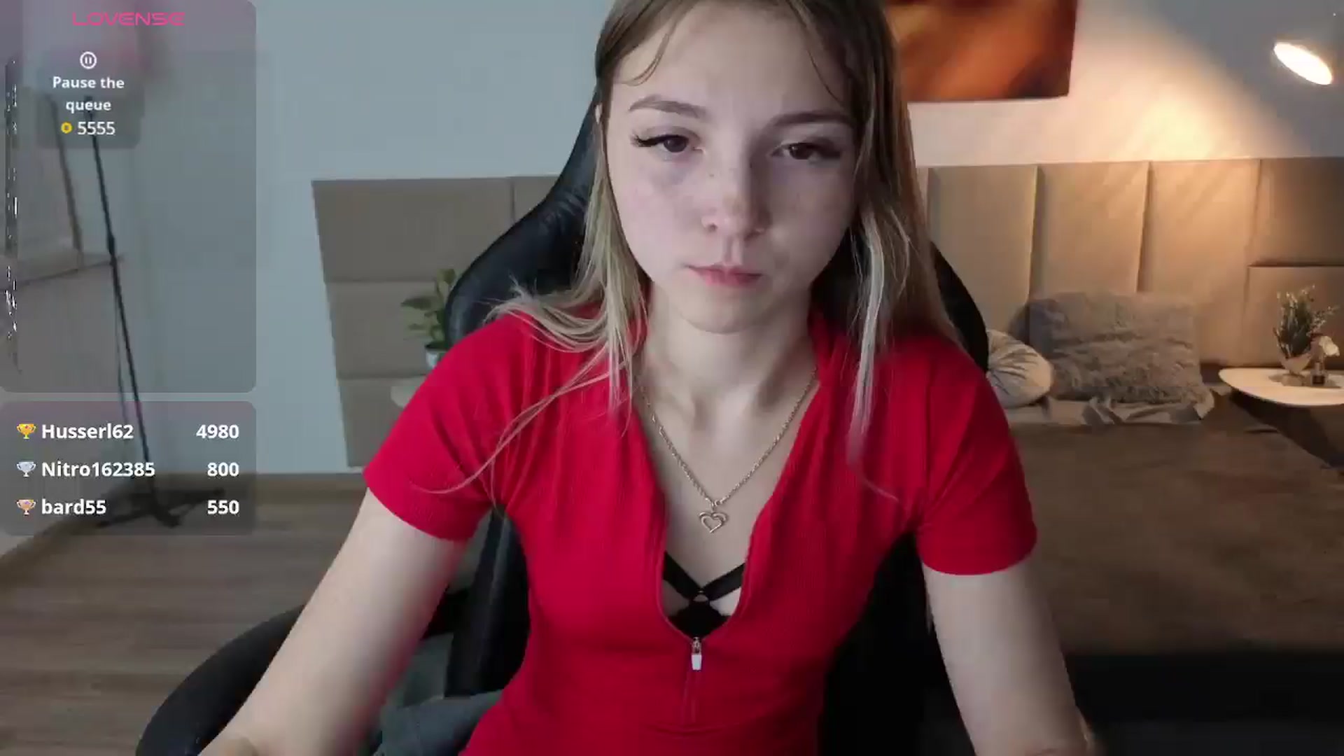 Gallery image thumbnail from Daisyy's myfreecams stream on, 05/19/2025, 19:46 image 13 of 20