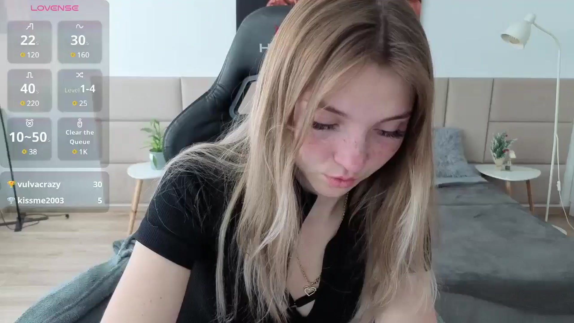 Gallery image thumbnail from Daisyy's myfreecams stream on, 05/21/2025, 17:04 image 5 of 20