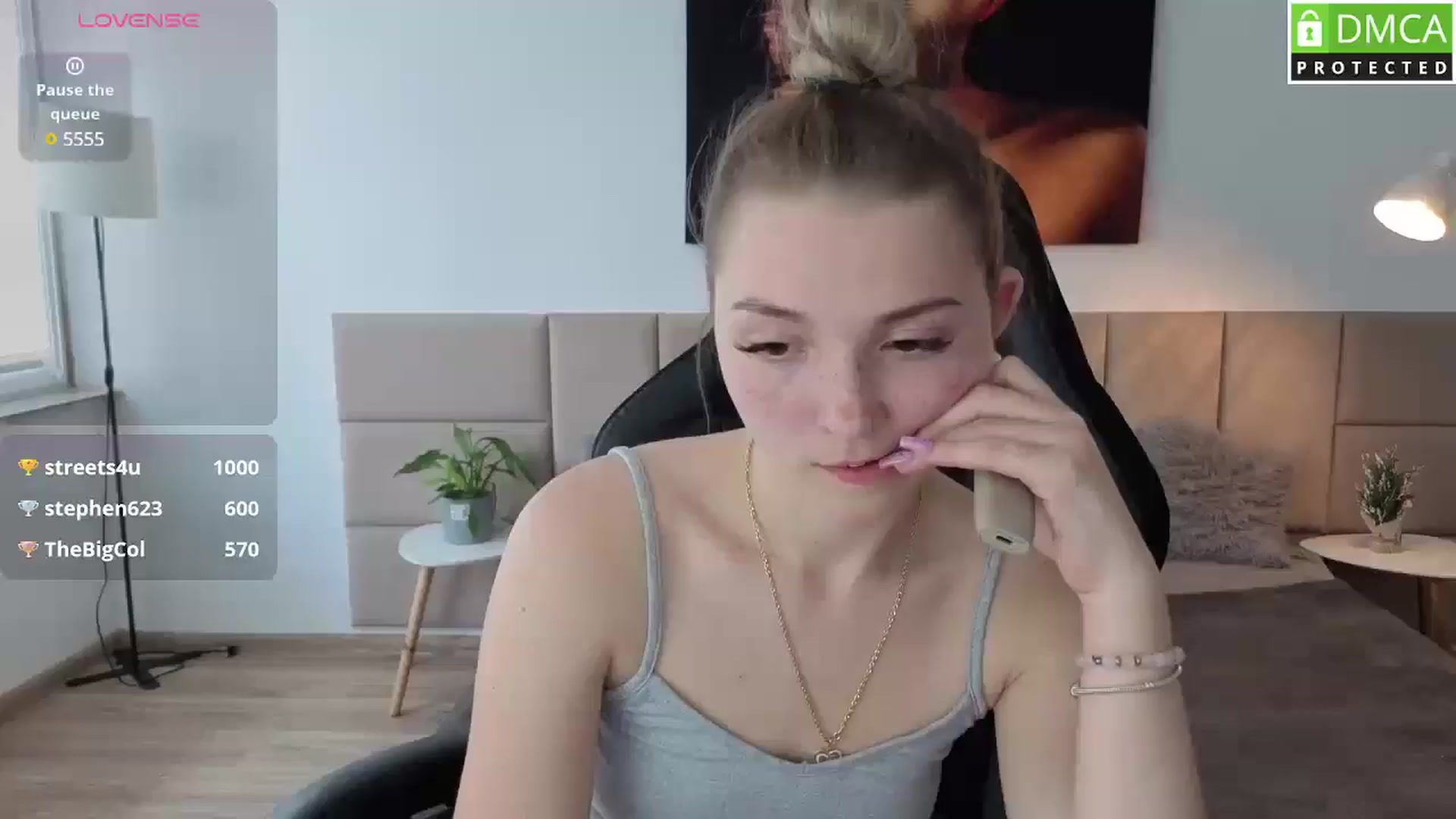 Gallery image thumbnail from Daisyy's myfreecams stream on, 05/24/2025, 17:21 image 1 of 20