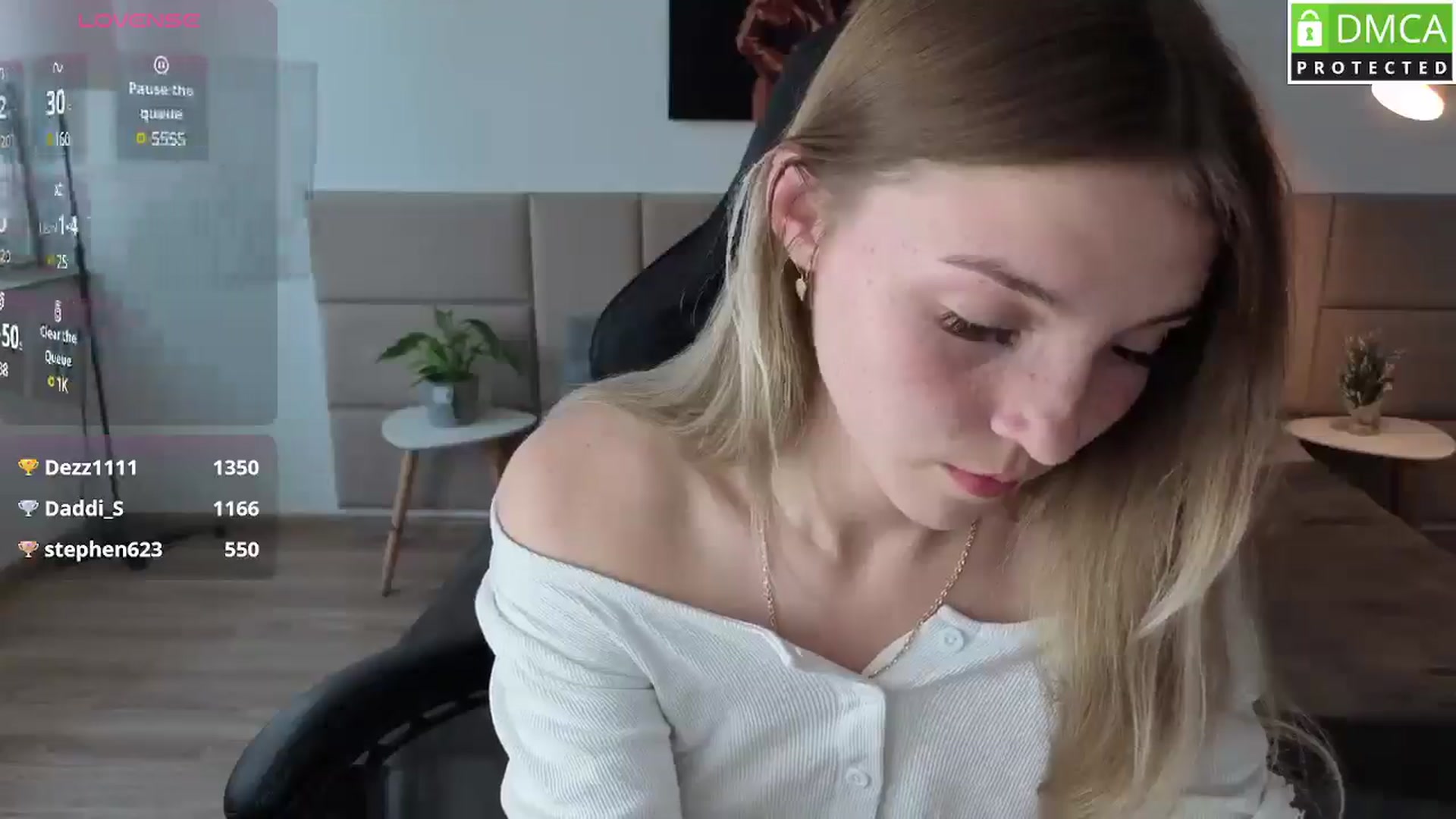 Gallery image thumbnail from Daisyy's myfreecams stream on, 05/25/2025, 18:45 image 2 of 20