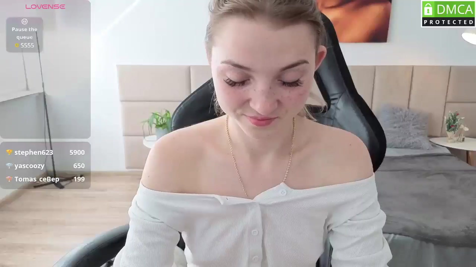 Gallery image thumbnail from Daisyy's myfreecams stream on, 05/31/2025, 14:52 image 3 of 20