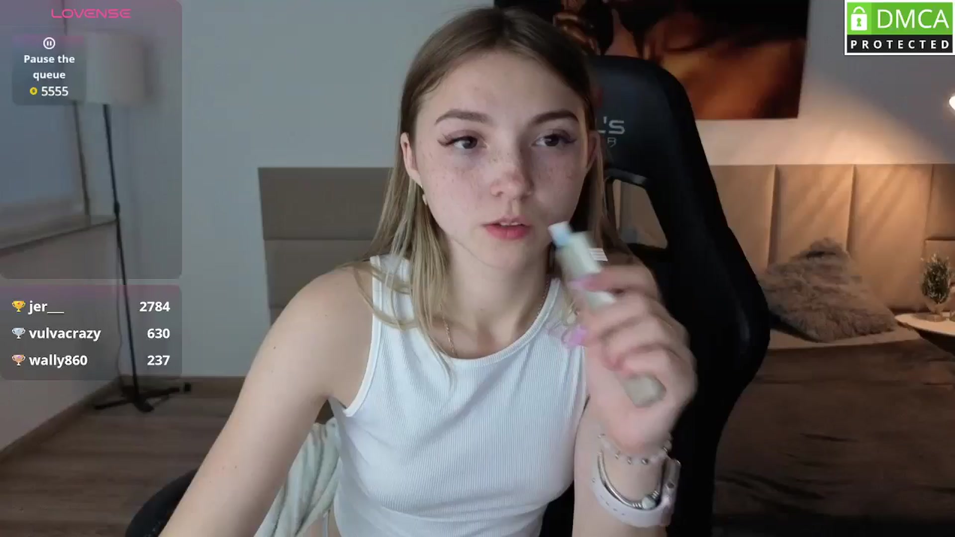 Gallery image thumbnail from Daisyy's myfreecams stream on, 06/04/2025, 19:46 image 1 of 20