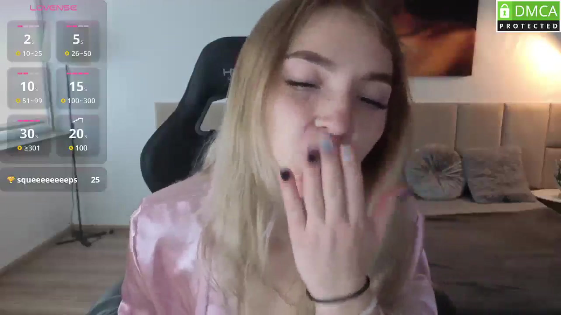 Gallery image thumbnail from Daisyy's myfreecams stream on, 06/08/2025, 14:14 image 14 of 20