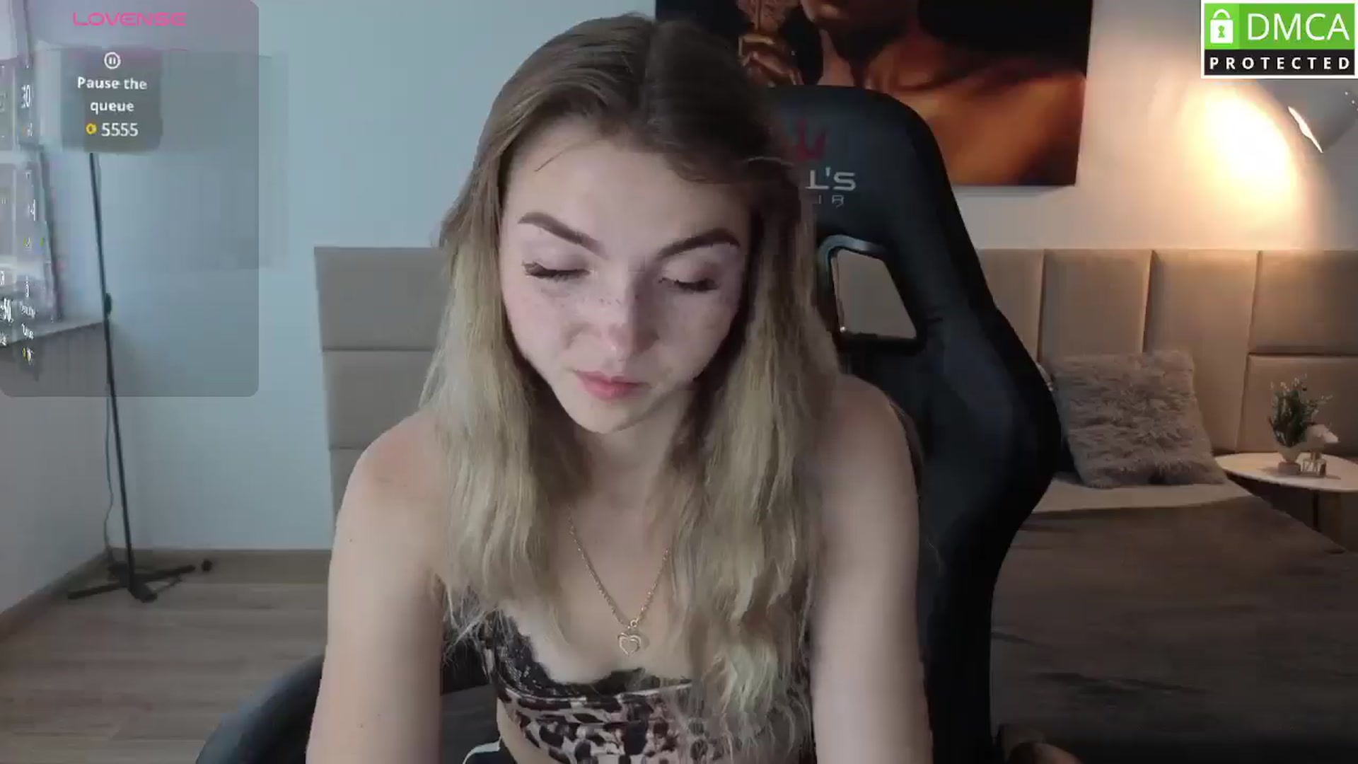 Gallery image thumbnail from Daisyy's myfreecams stream on, 06/08/2025, 16:00 image 12 of 20