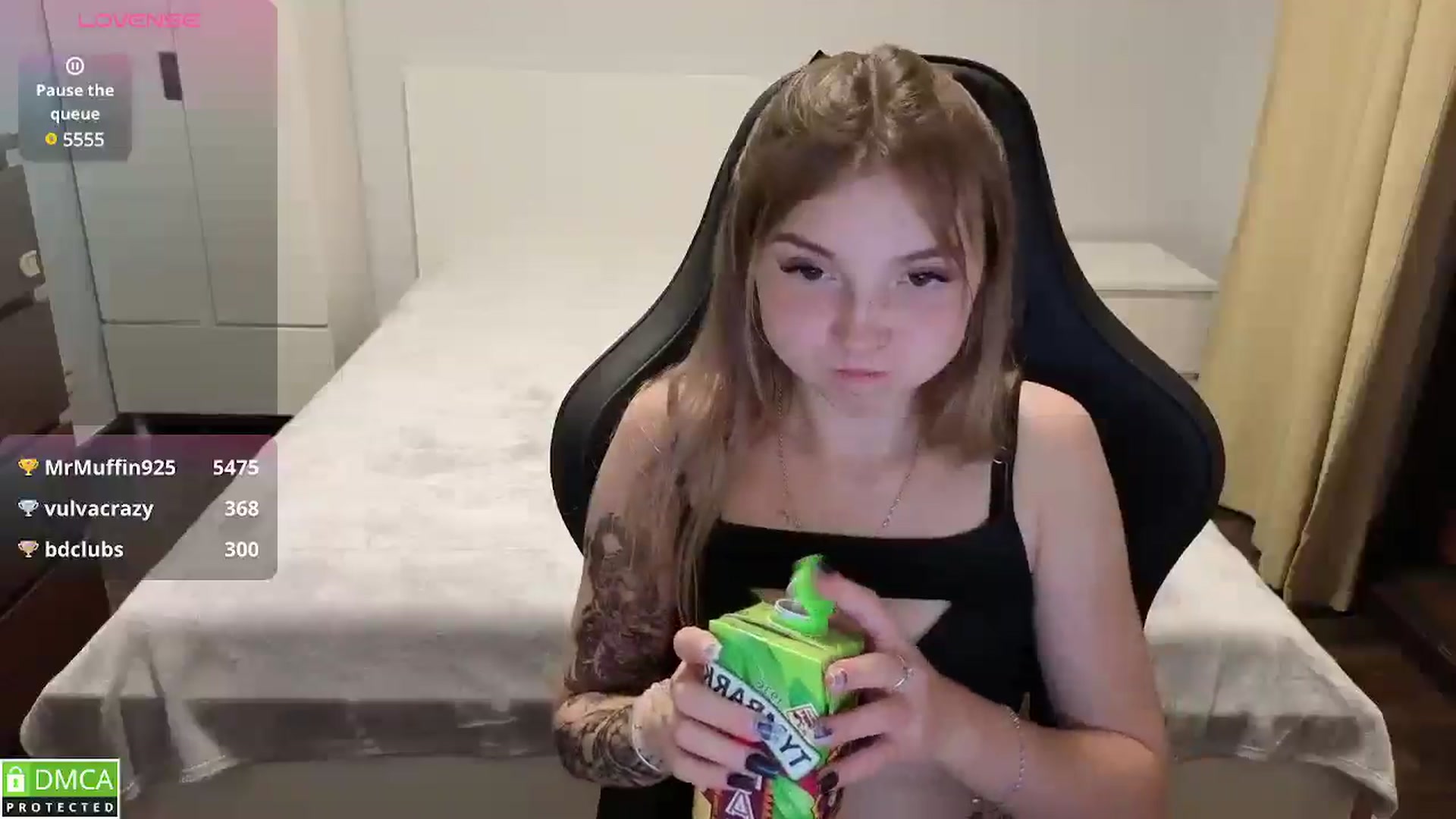 Gallery image thumbnail from Daisyy's myfreecams stream on, 06/16/2025, 21:10 image 10 of 20