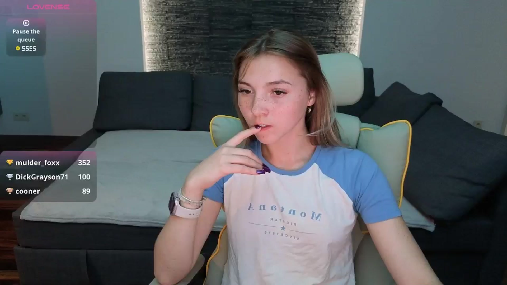 Gallery image thumbnail from Daisyy's myfreecams stream on, 06/23/2025, 18:39 image 7 of 20