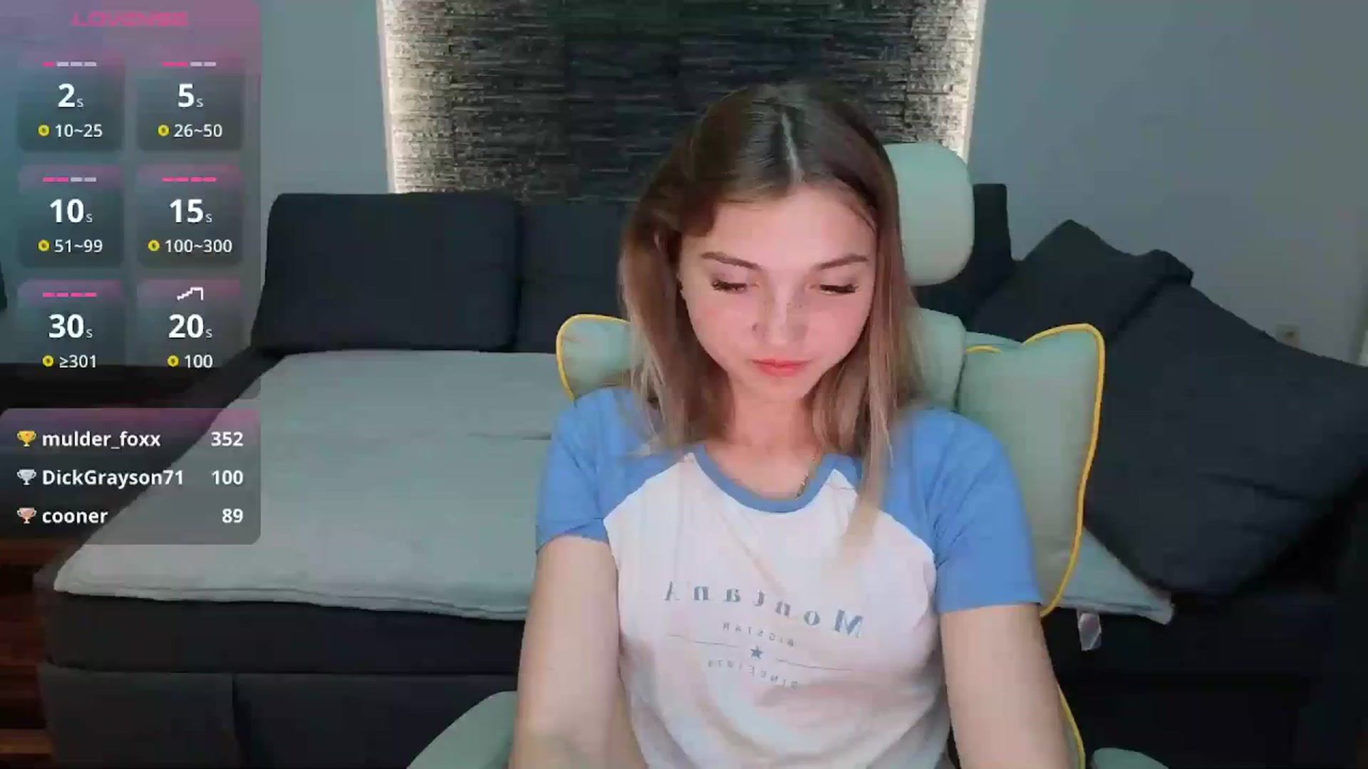 Gallery image thumbnail from Daisyy's myfreecams stream on, 06/23/2025, 18:39 image 6 of 20
