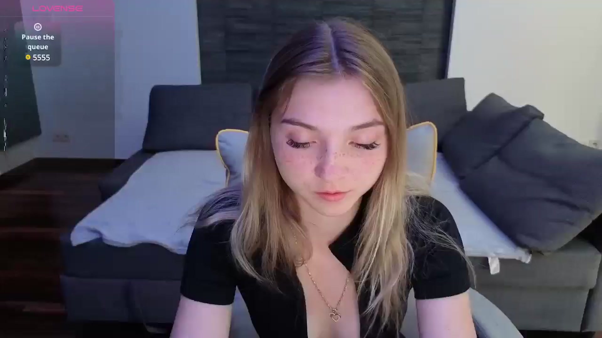 Gallery image thumbnail from Daisyy's myfreecams stream on, 06/24/2025, 15:02 image 10 of 20