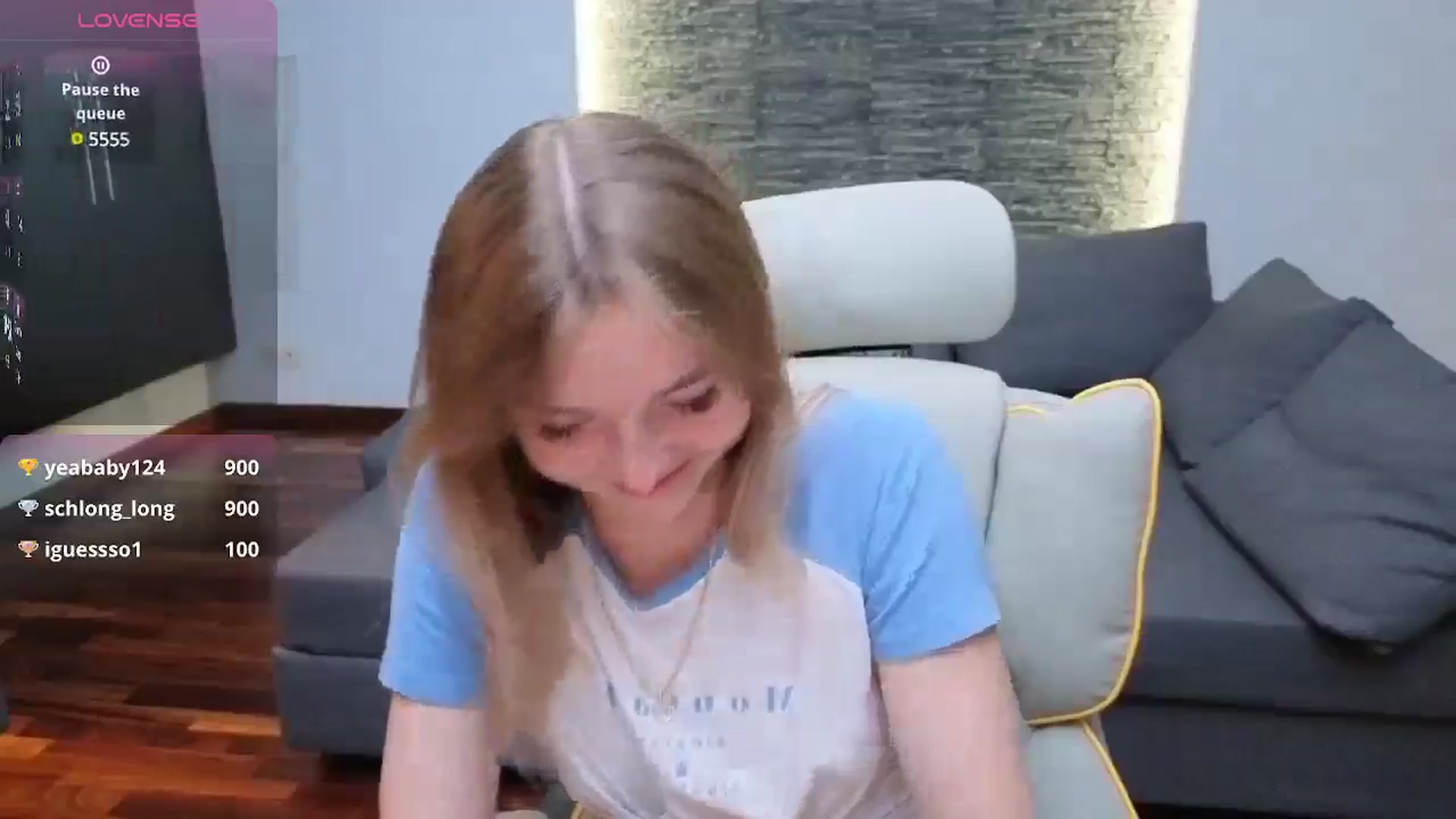 Gallery image thumbnail from Daisyy's myfreecams stream on, 06/25/2025, 18:37 image 13 of 20