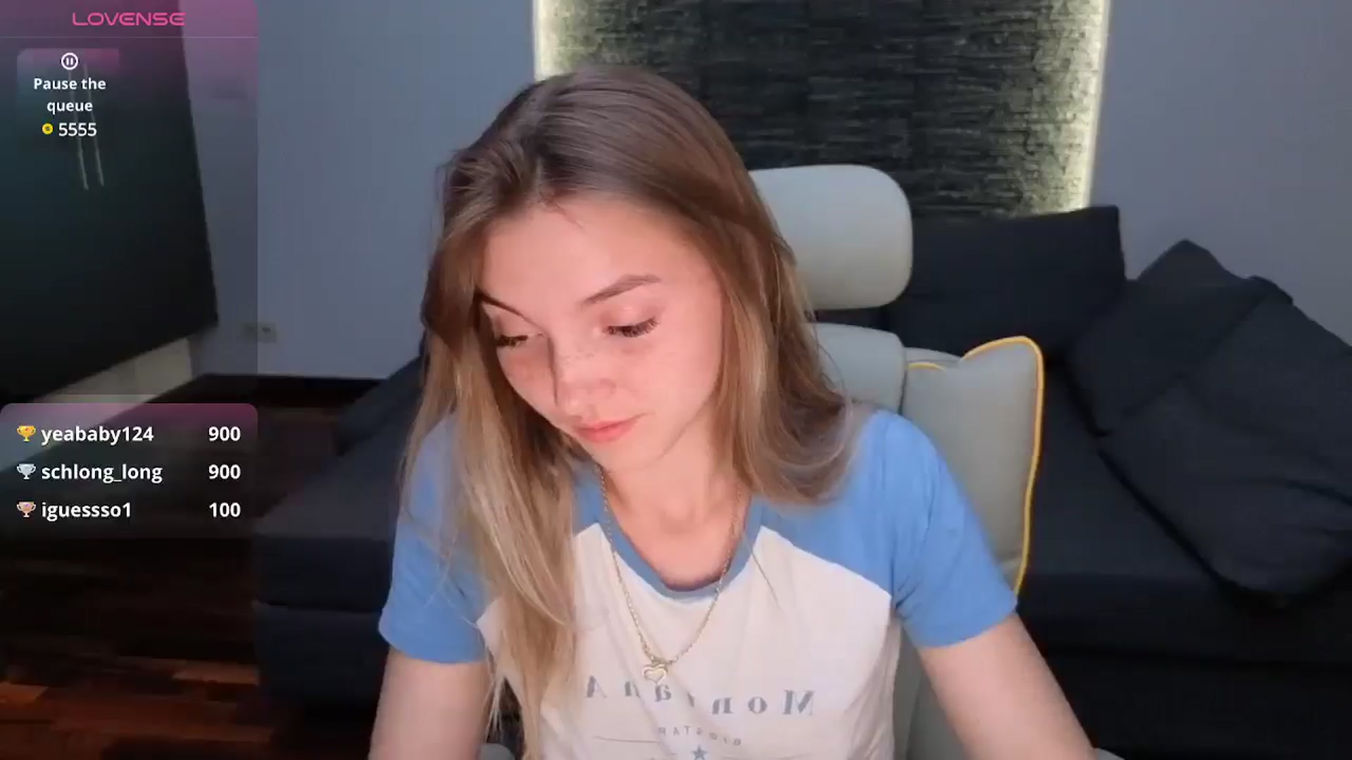 Gallery image thumbnail from Daisyy's myfreecams stream on, 06/25/2025, 18:37 image 19 of 20