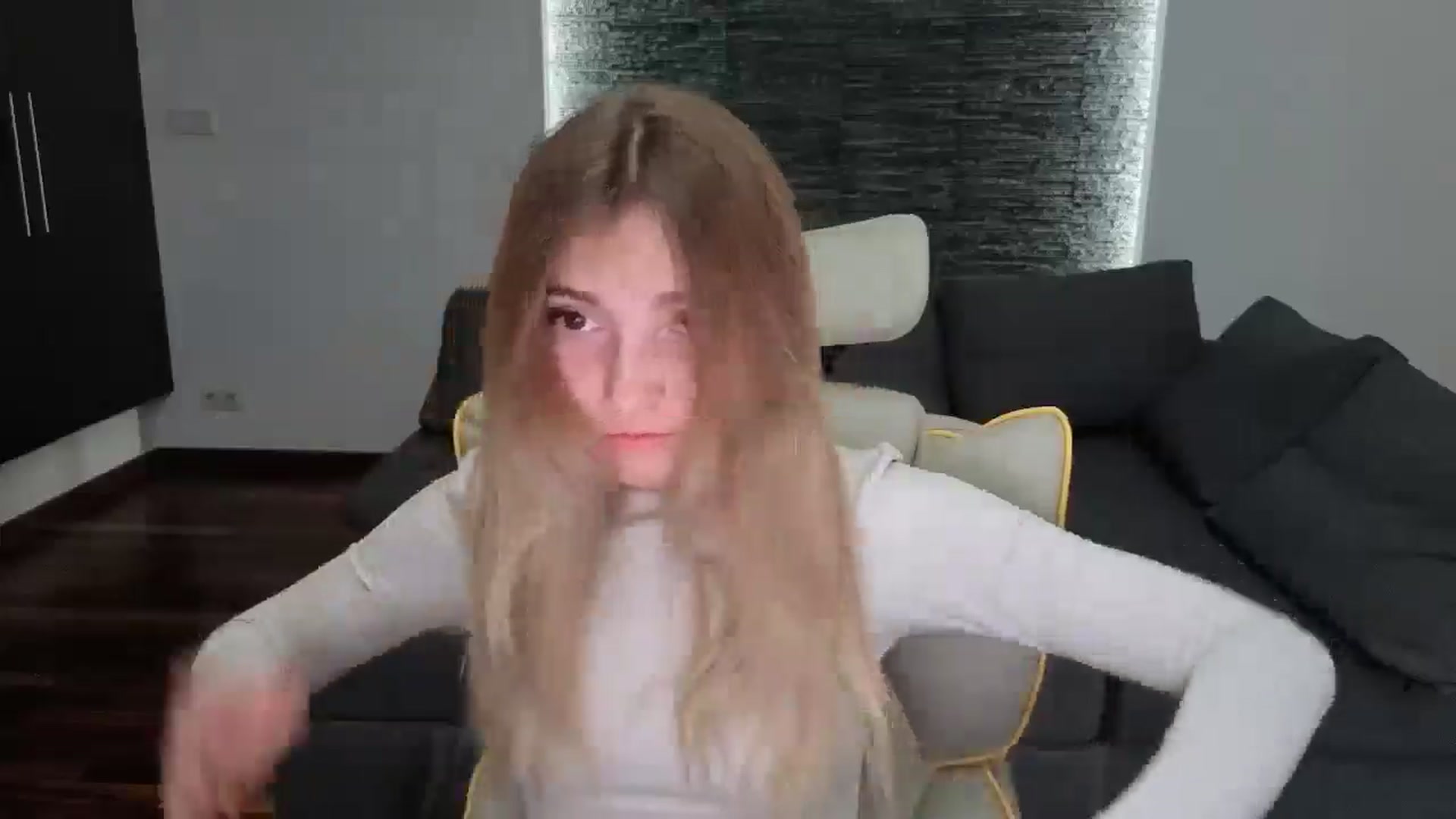 Gallery image thumbnail from Daisyy's myfreecams stream on, 07/04/2025, 17:36 image 3 of 20