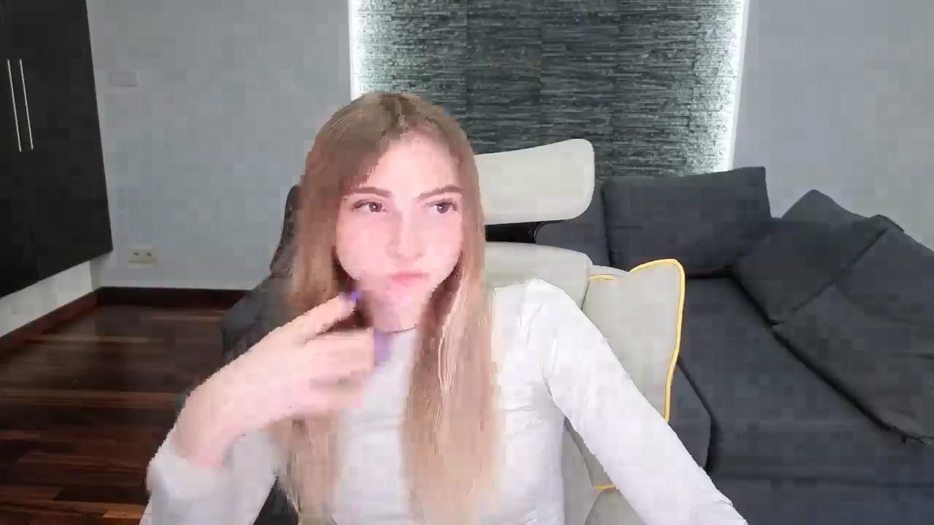 Gallery image thumbnail from Daisyy's myfreecams stream on, 07/04/2025, 17:36 image 14 of 20
